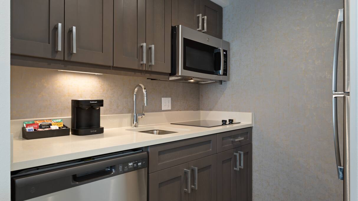 Studio King Size Bed