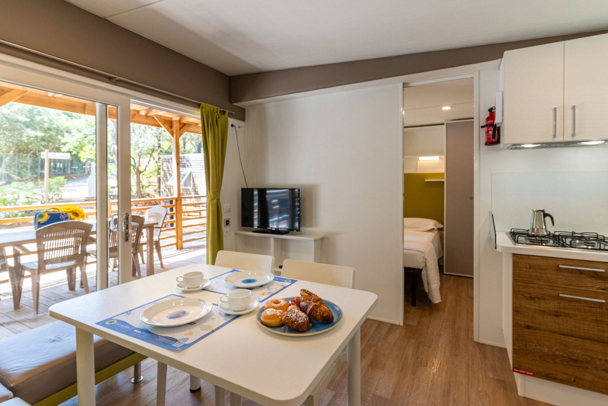 Lodge Capacity 6 Three Bedroom