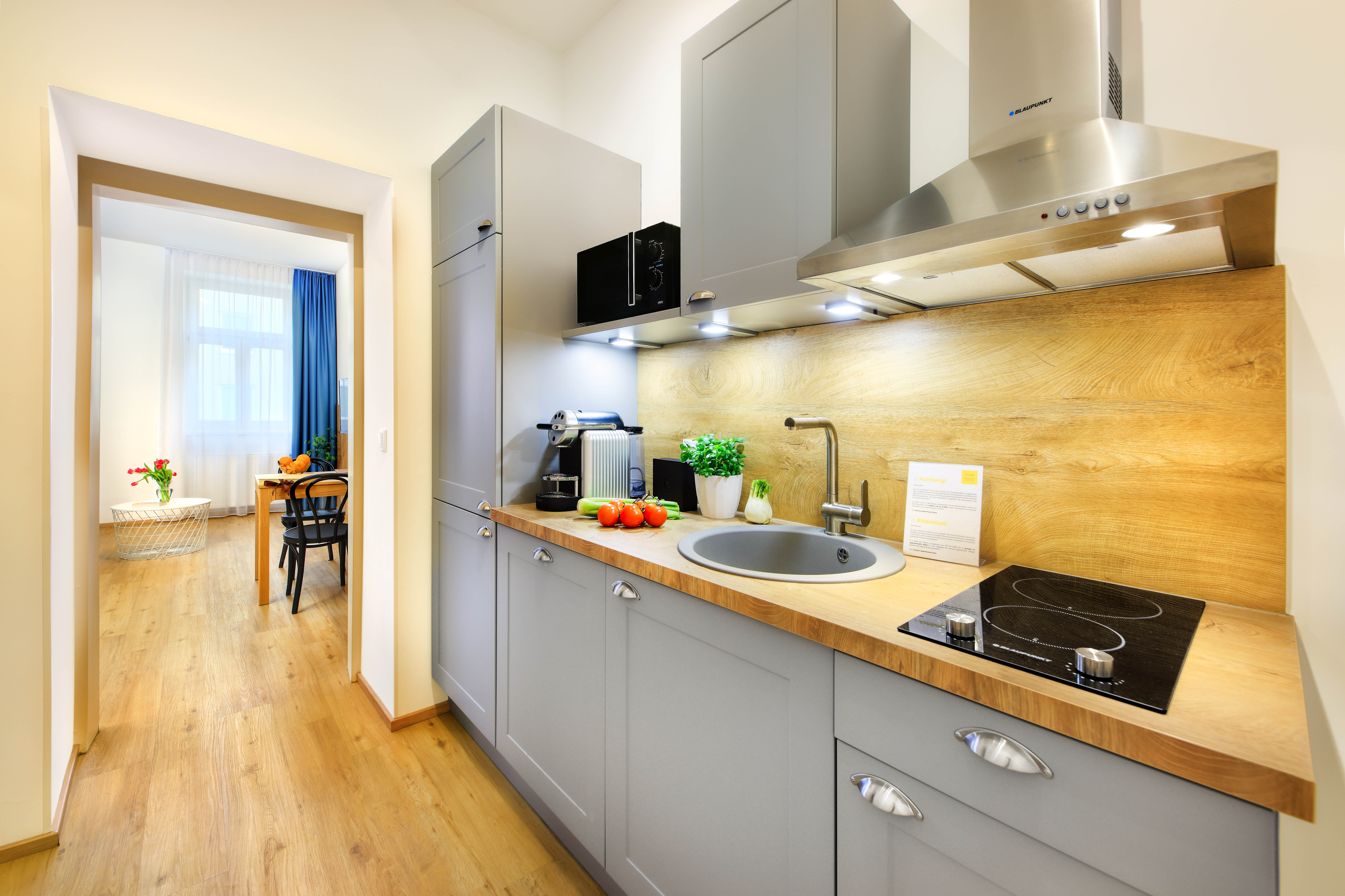 Studio Executive King Bed