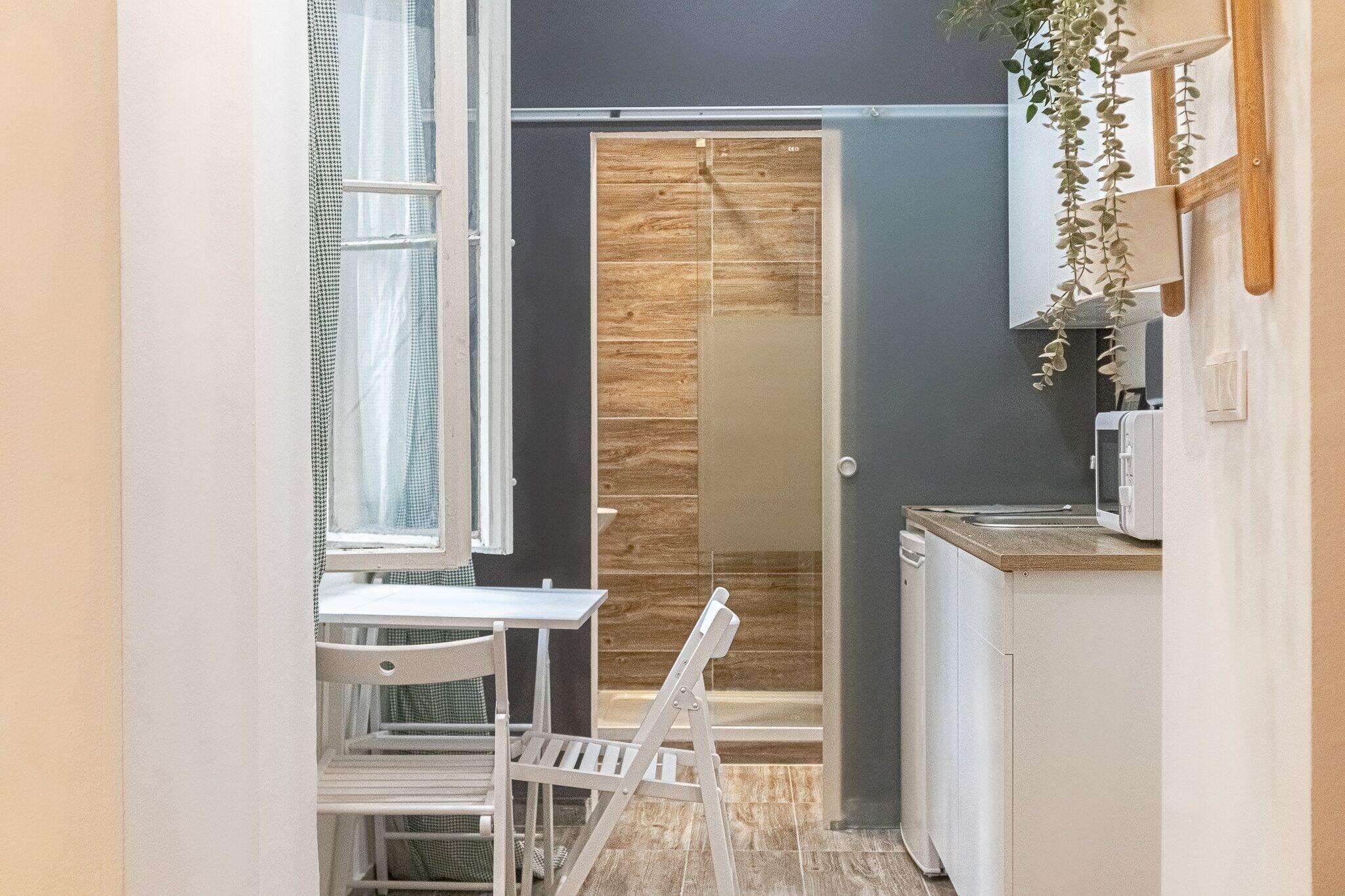 Quadruple Deluxe King Bed