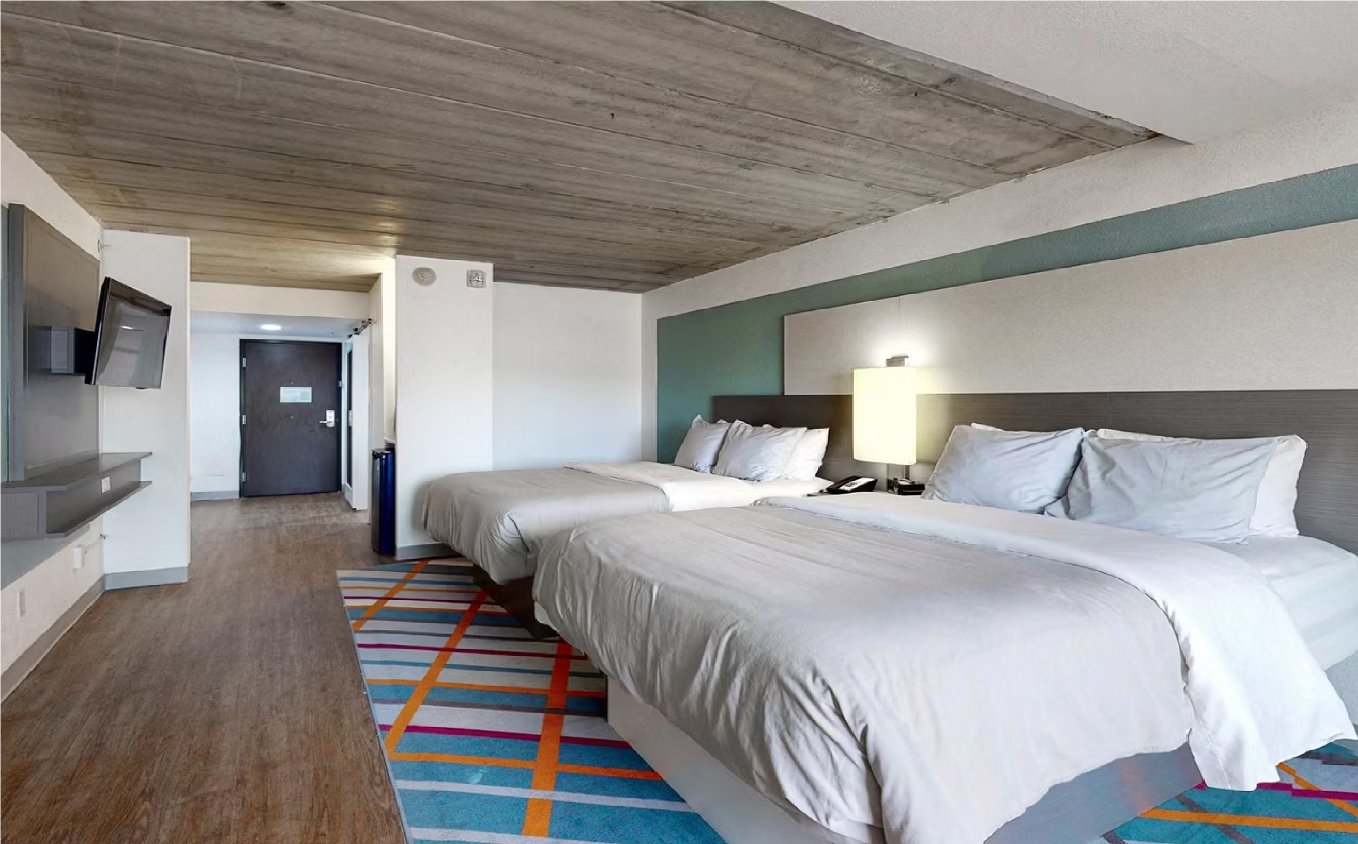 Double Two Queen Beds