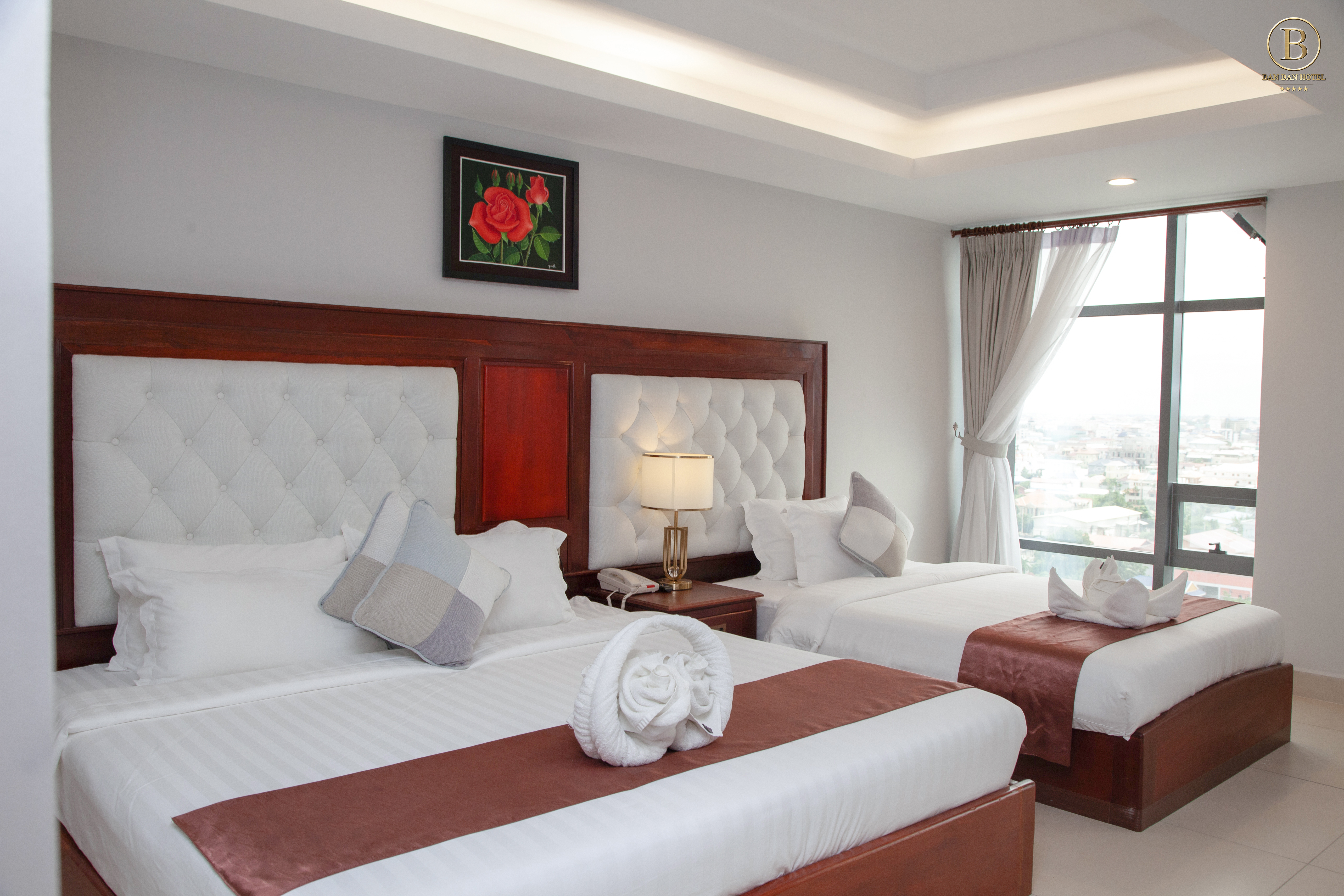 Family Room City View