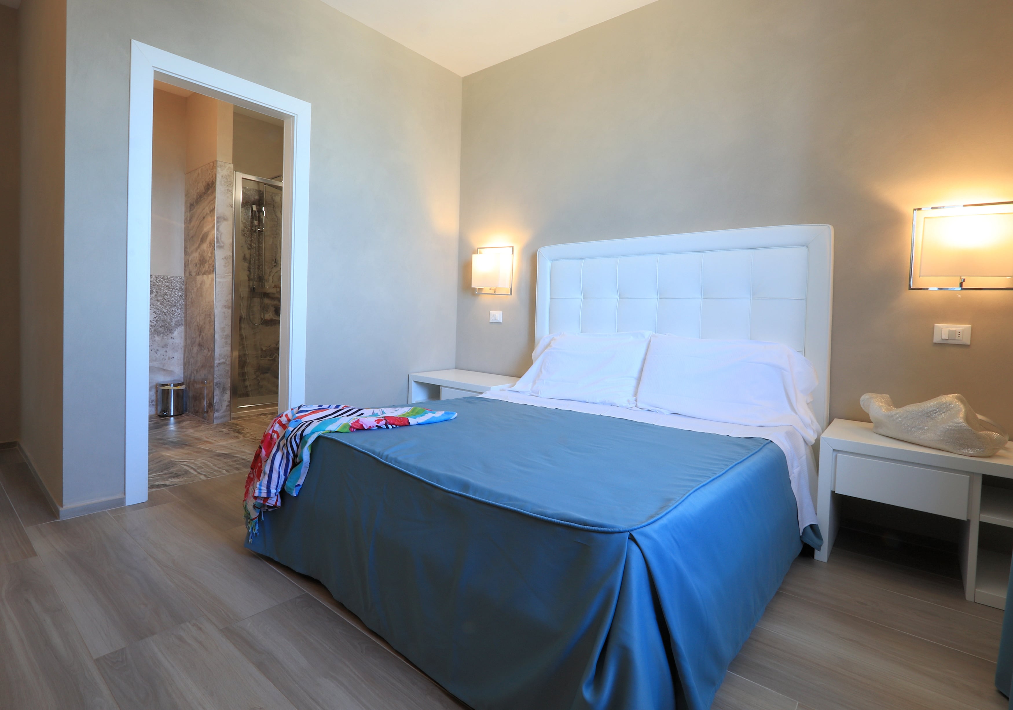 Double Classic City View