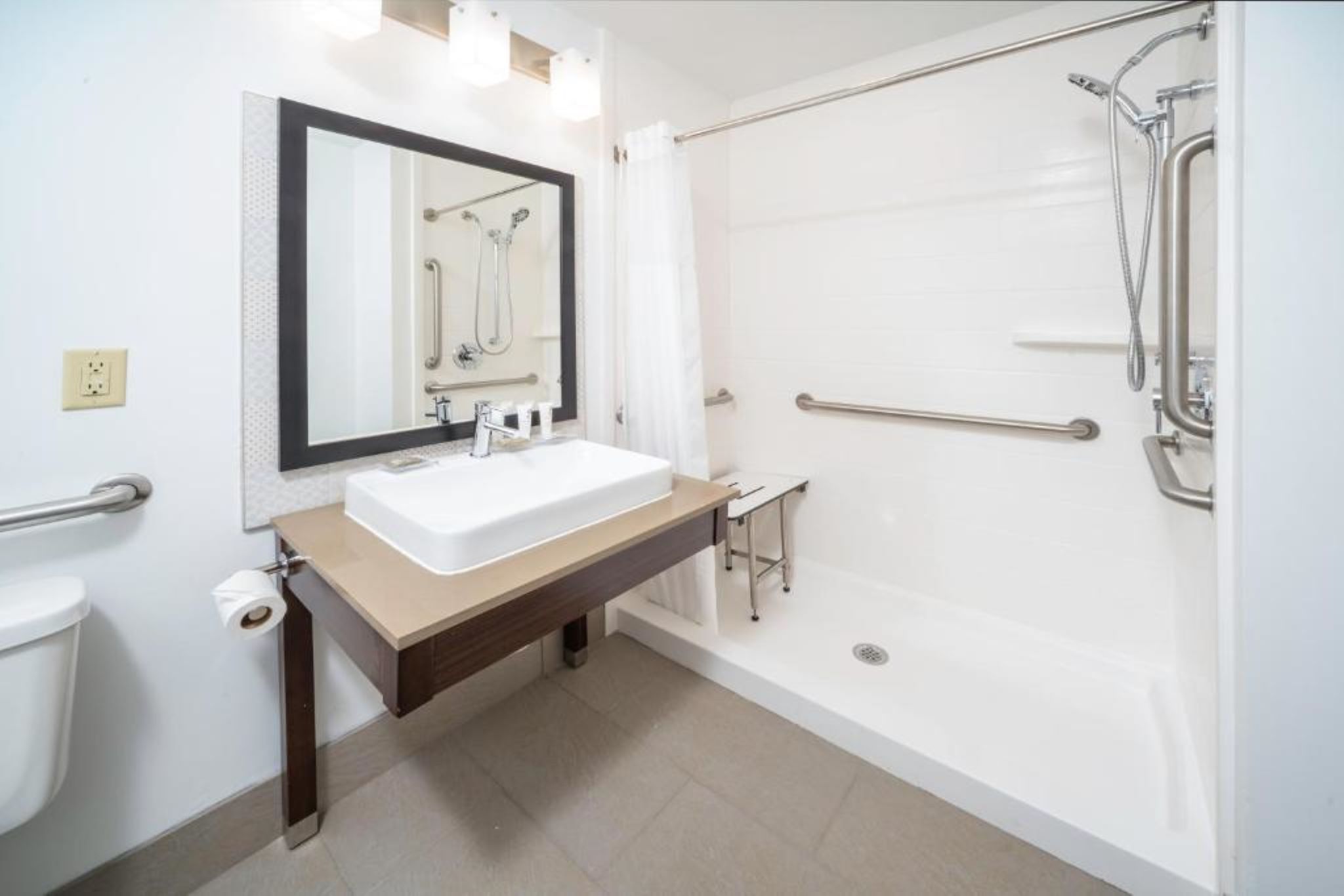 Suite Two Queen Beds