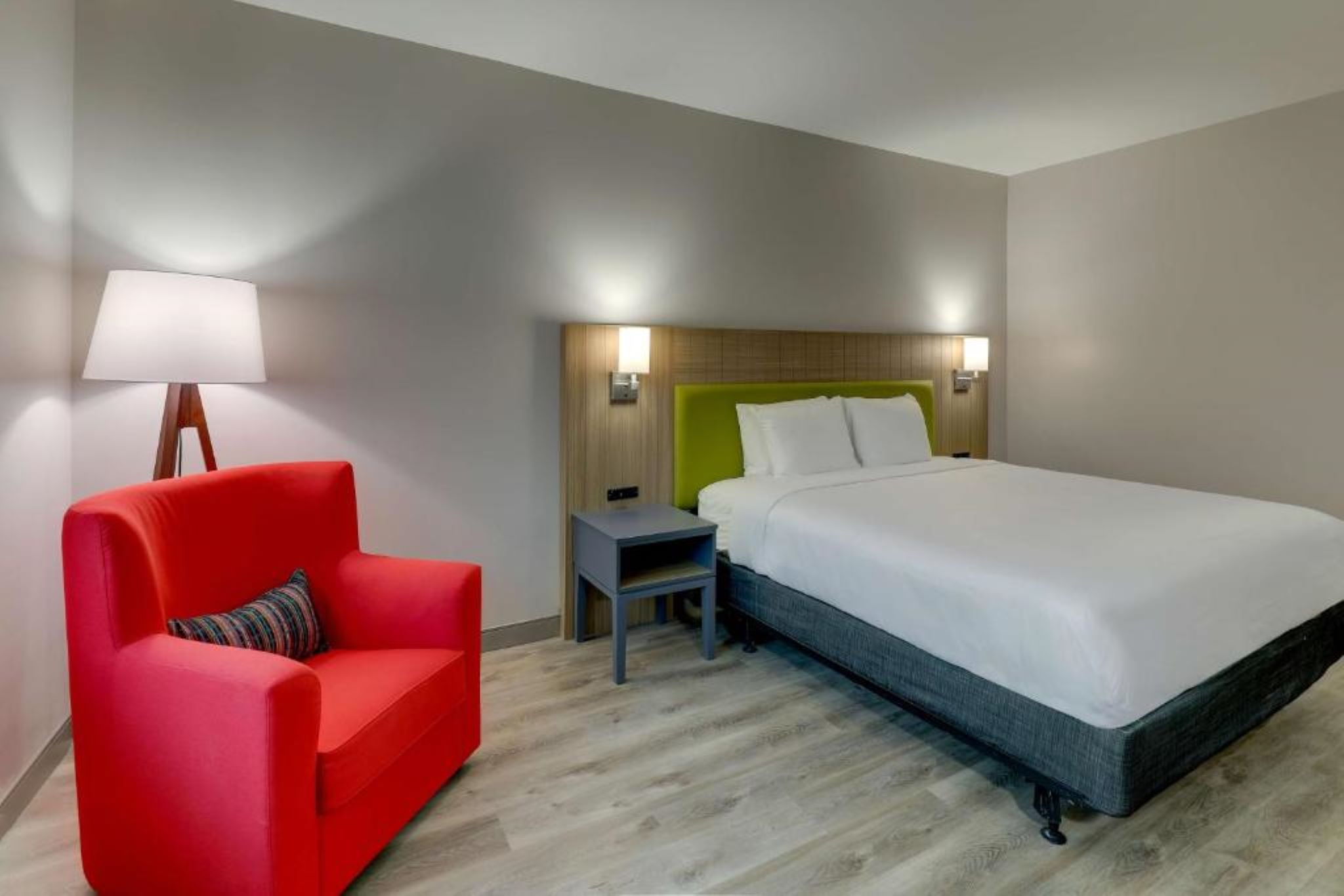 Room Accessible King Size Bed