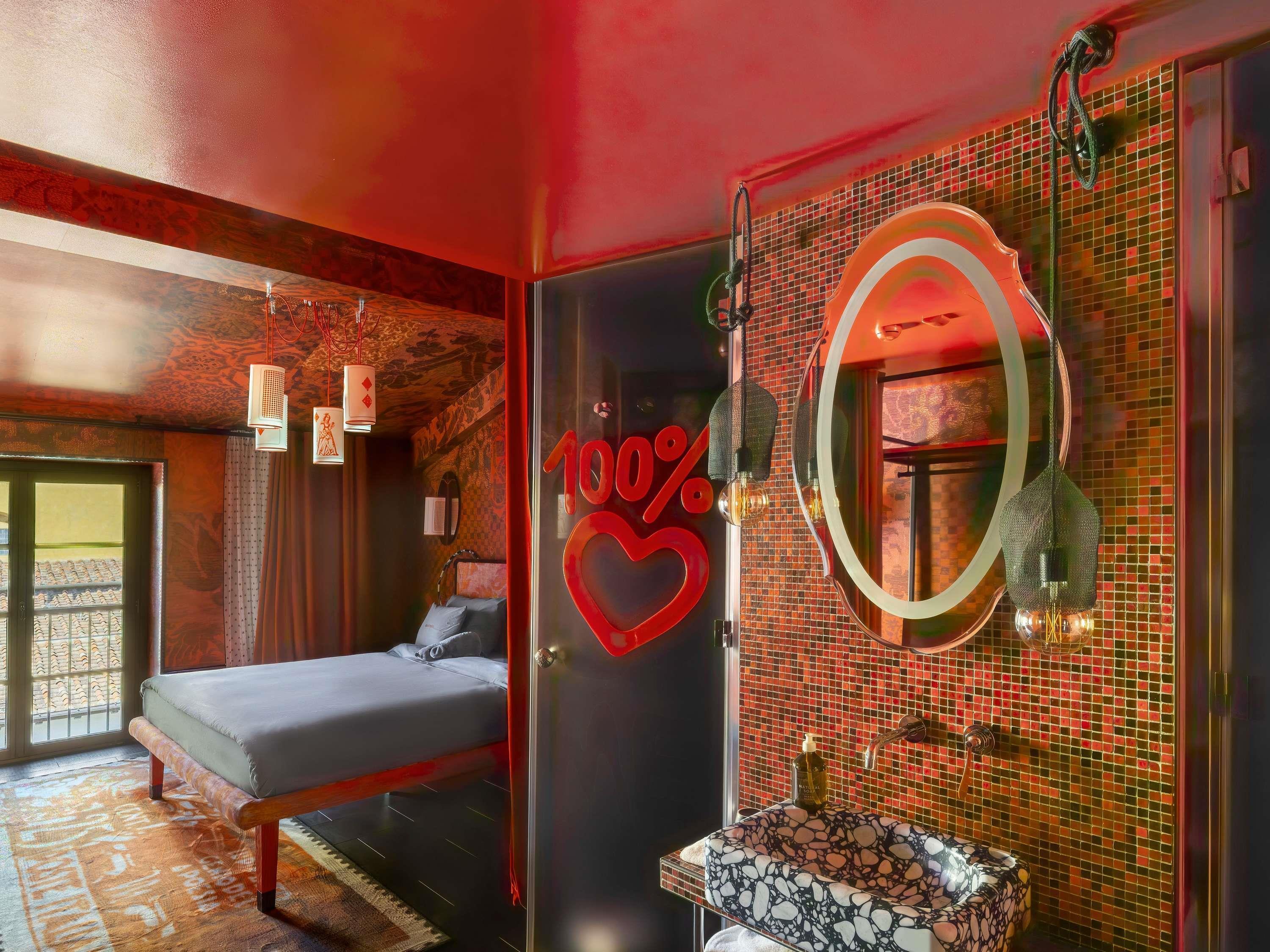 Double King Size Bed