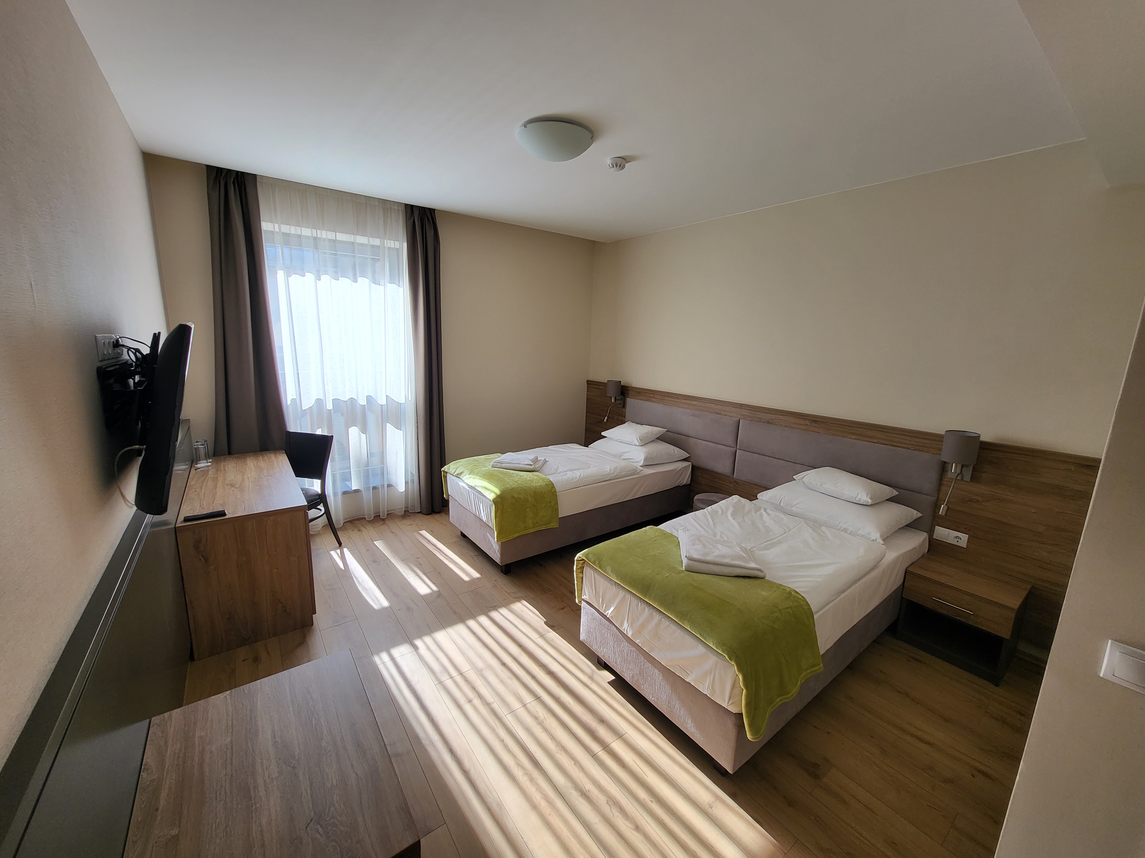 Double or Twin Standard