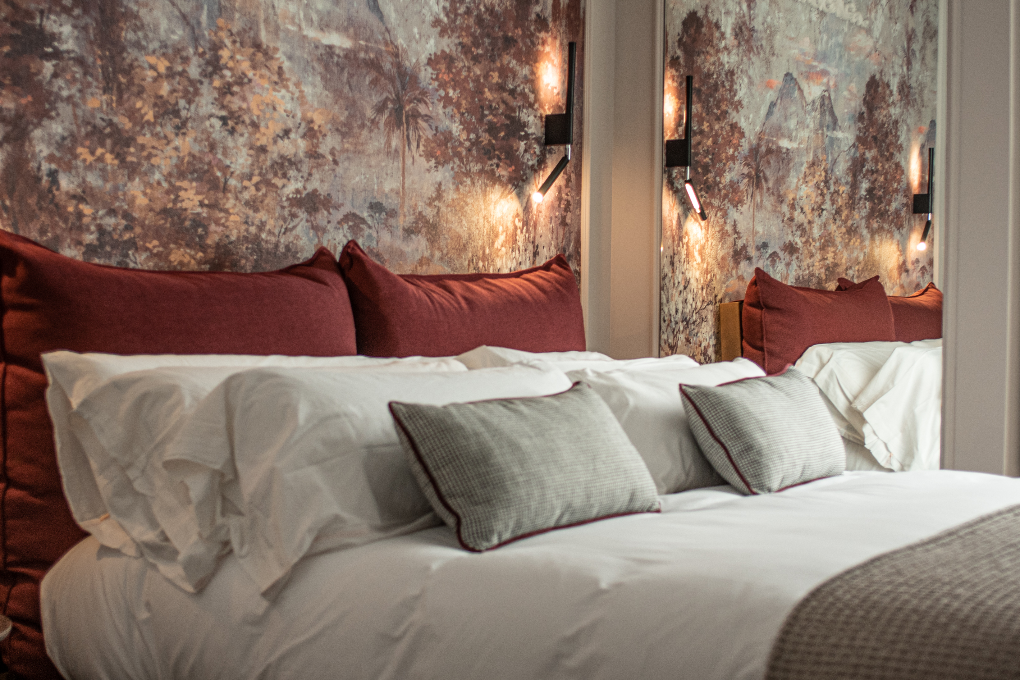 Double or Twin Standard