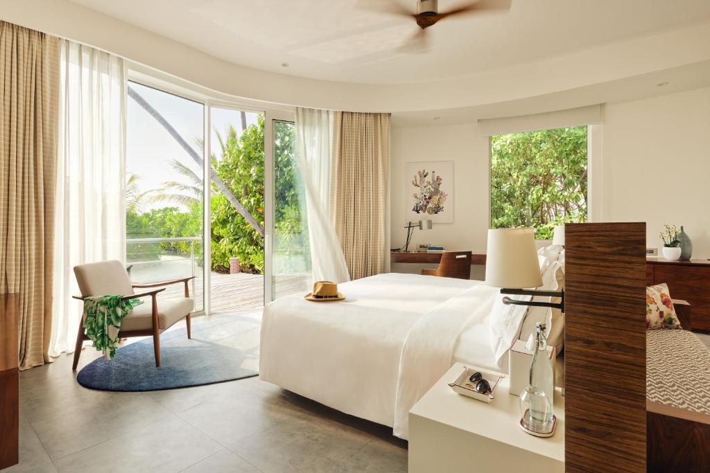 Villa Beach Front with Private Pool