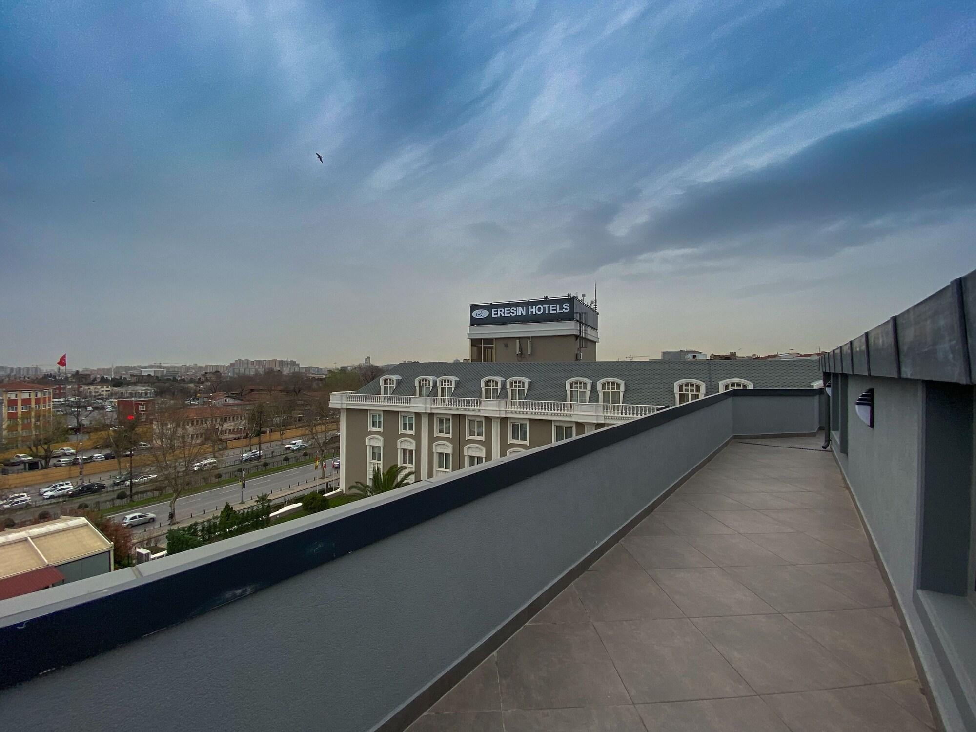 Double Deluxe with Balcony