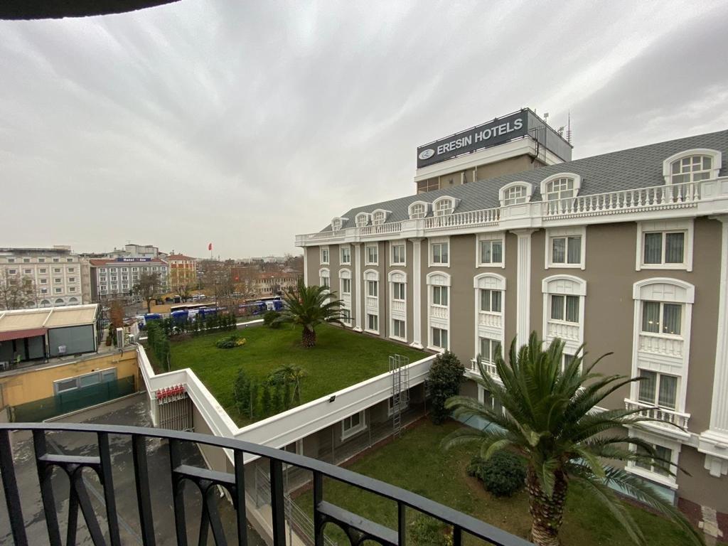 Double Deluxe with Balcony