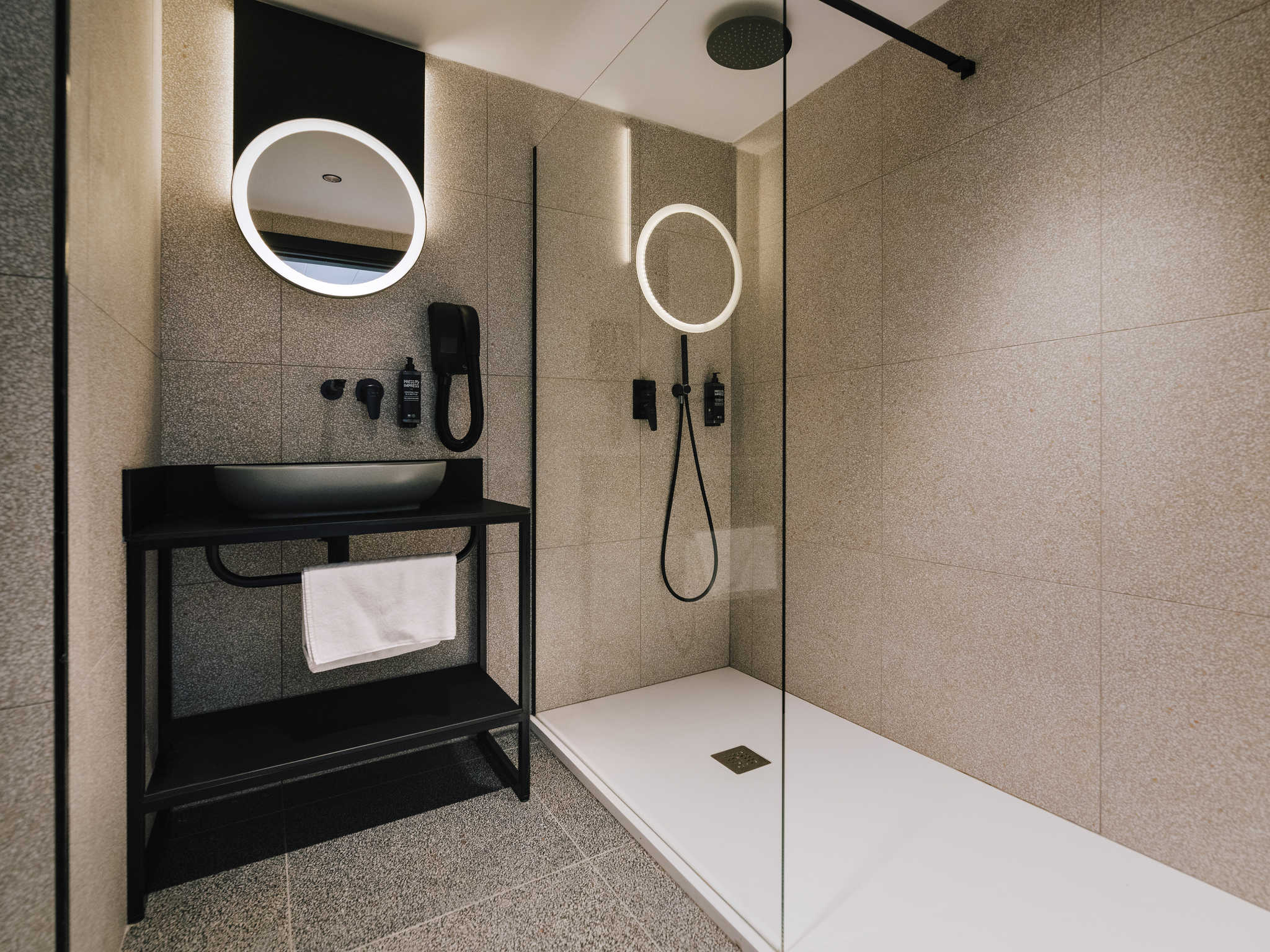 Double or Twin Superior Sea View