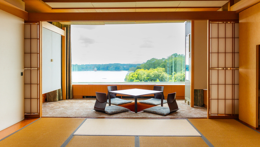 Family Room Capacity 4