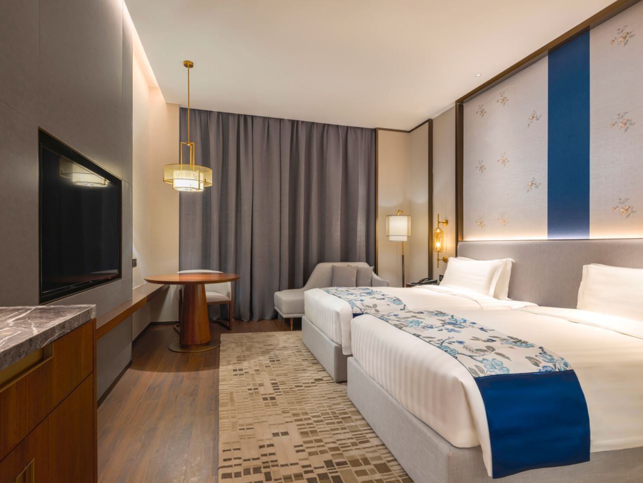 Twin Superior Pool View