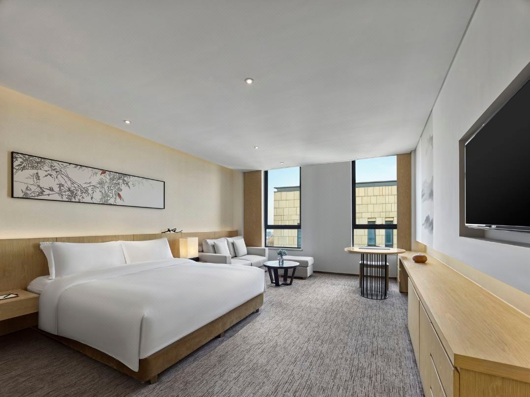 Double Superior King Bed