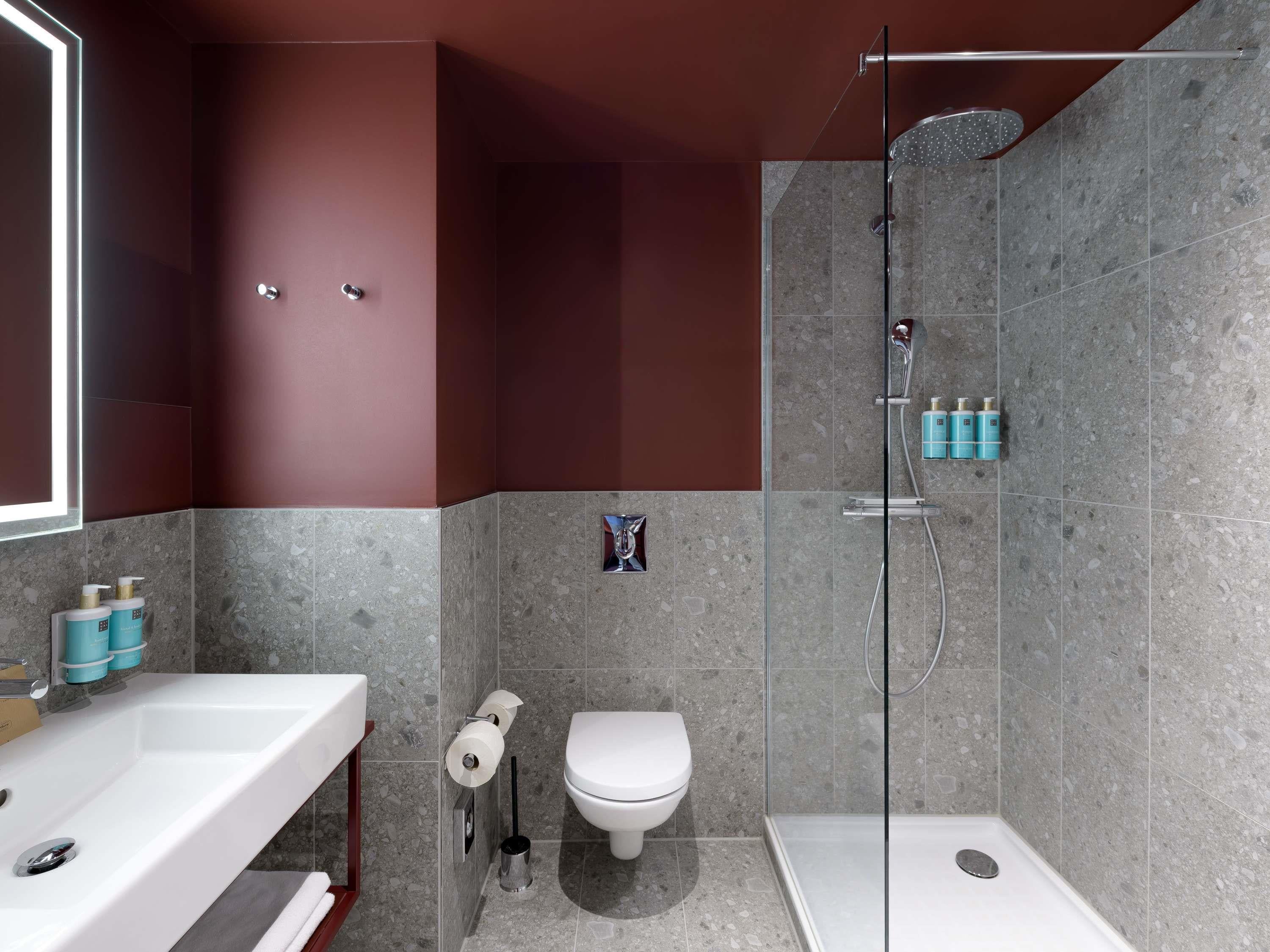 Double Executive King Bed