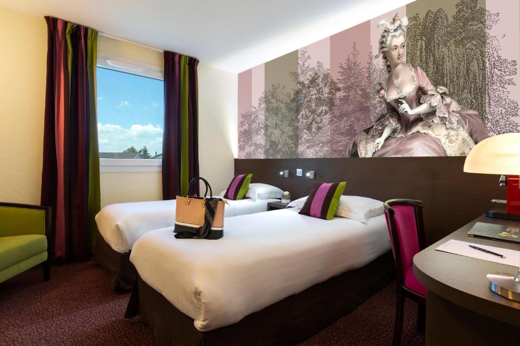 Double or Twin Standard