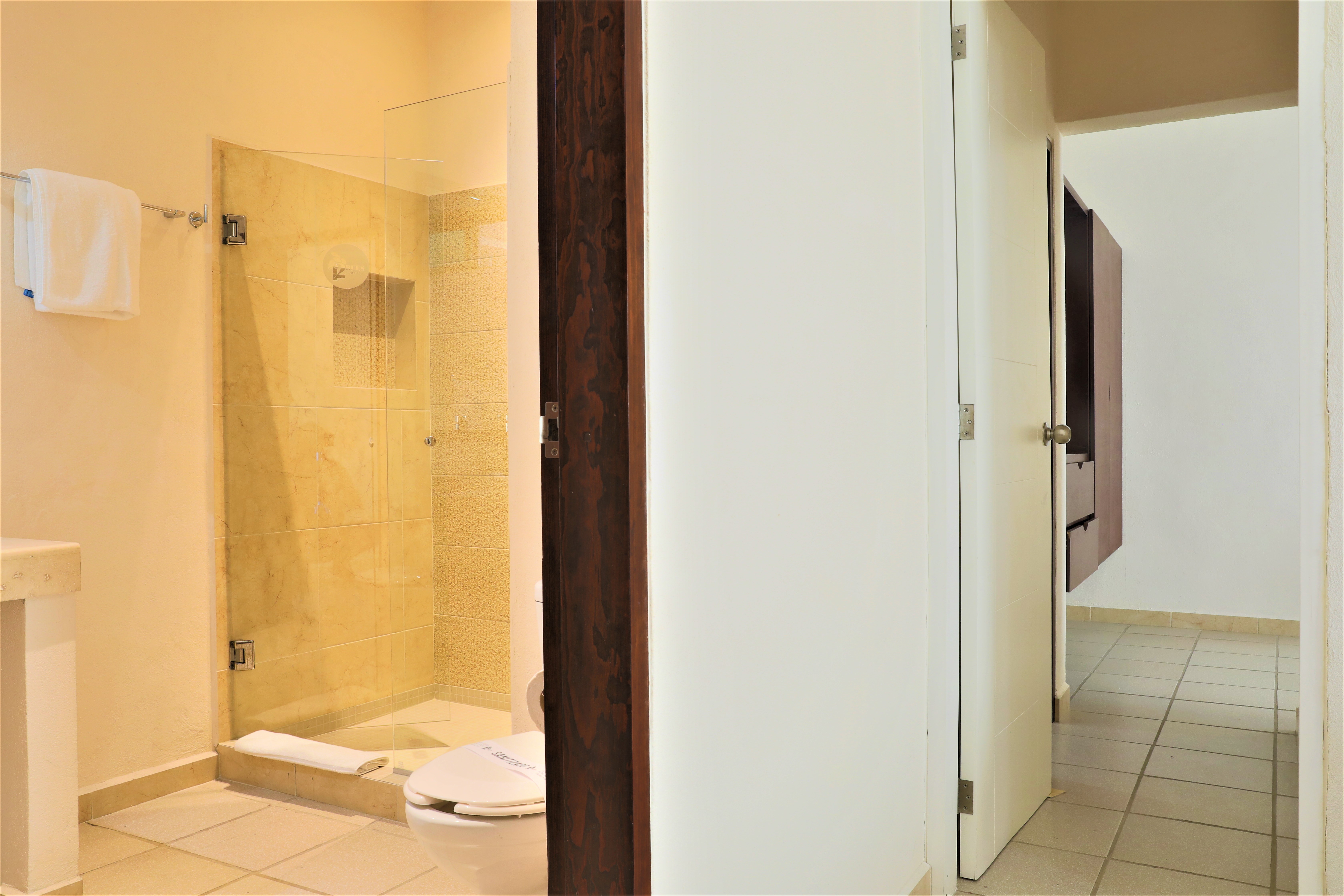 Family Room Three Beds