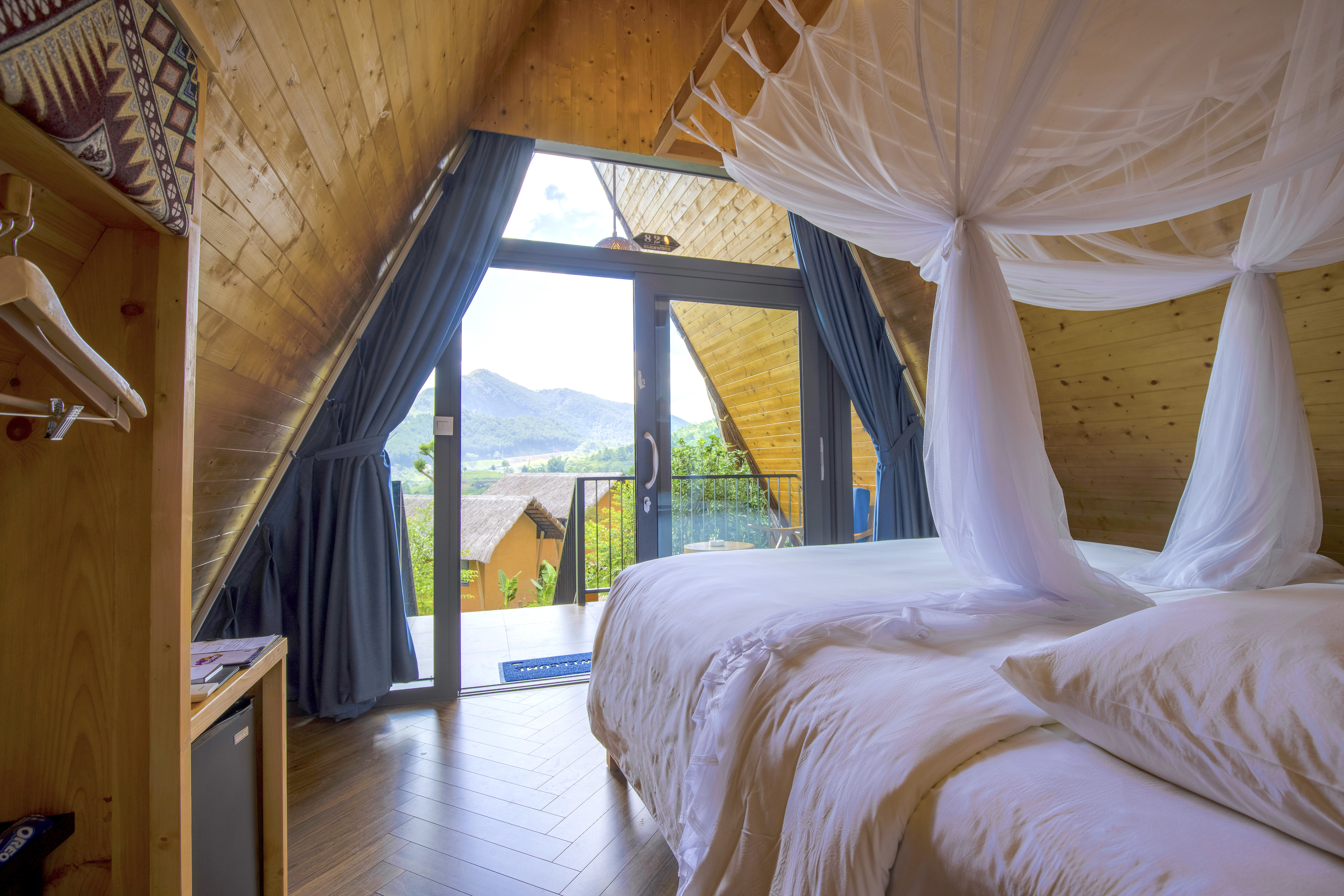 Double King Size Bed