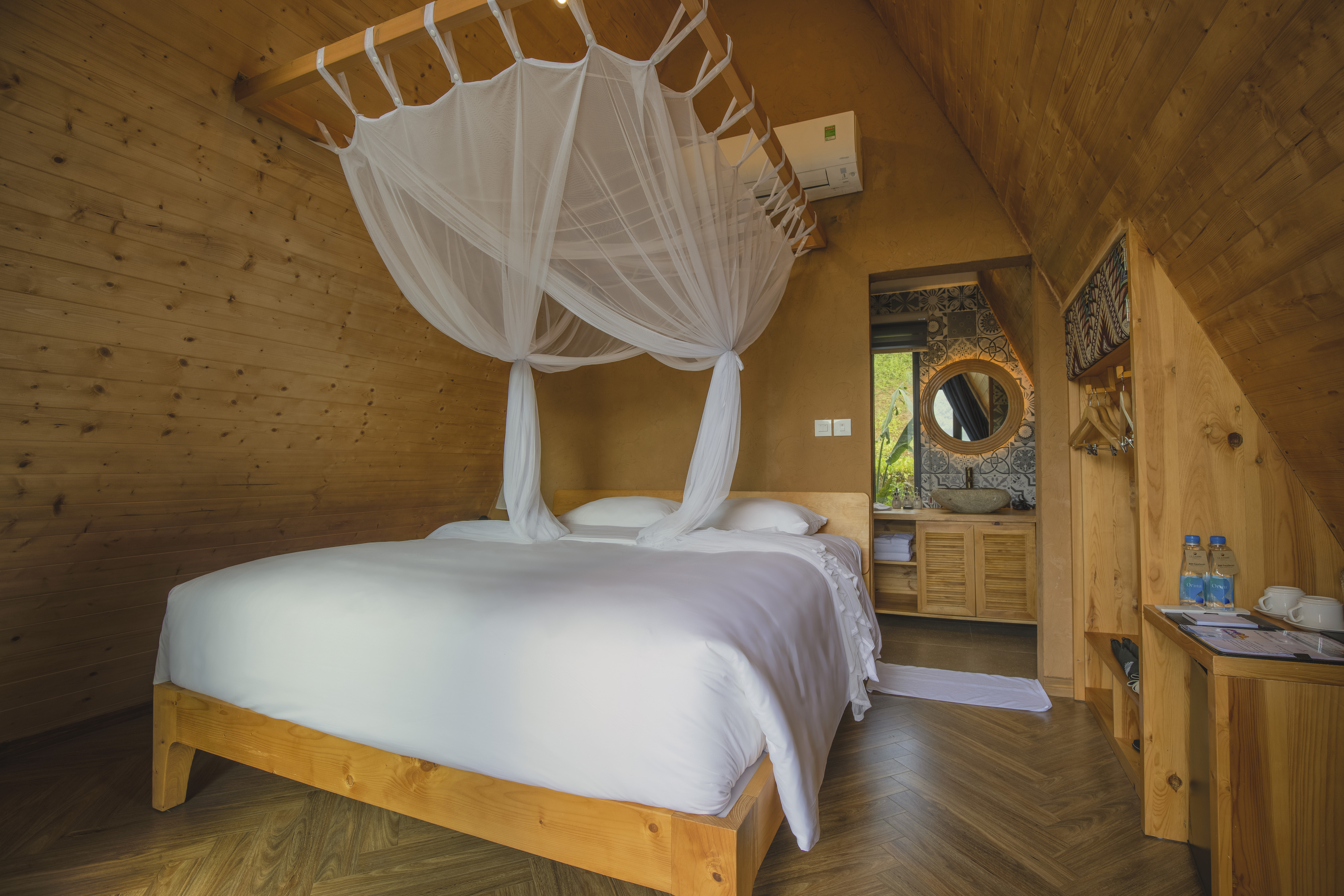 Double King Size Bed