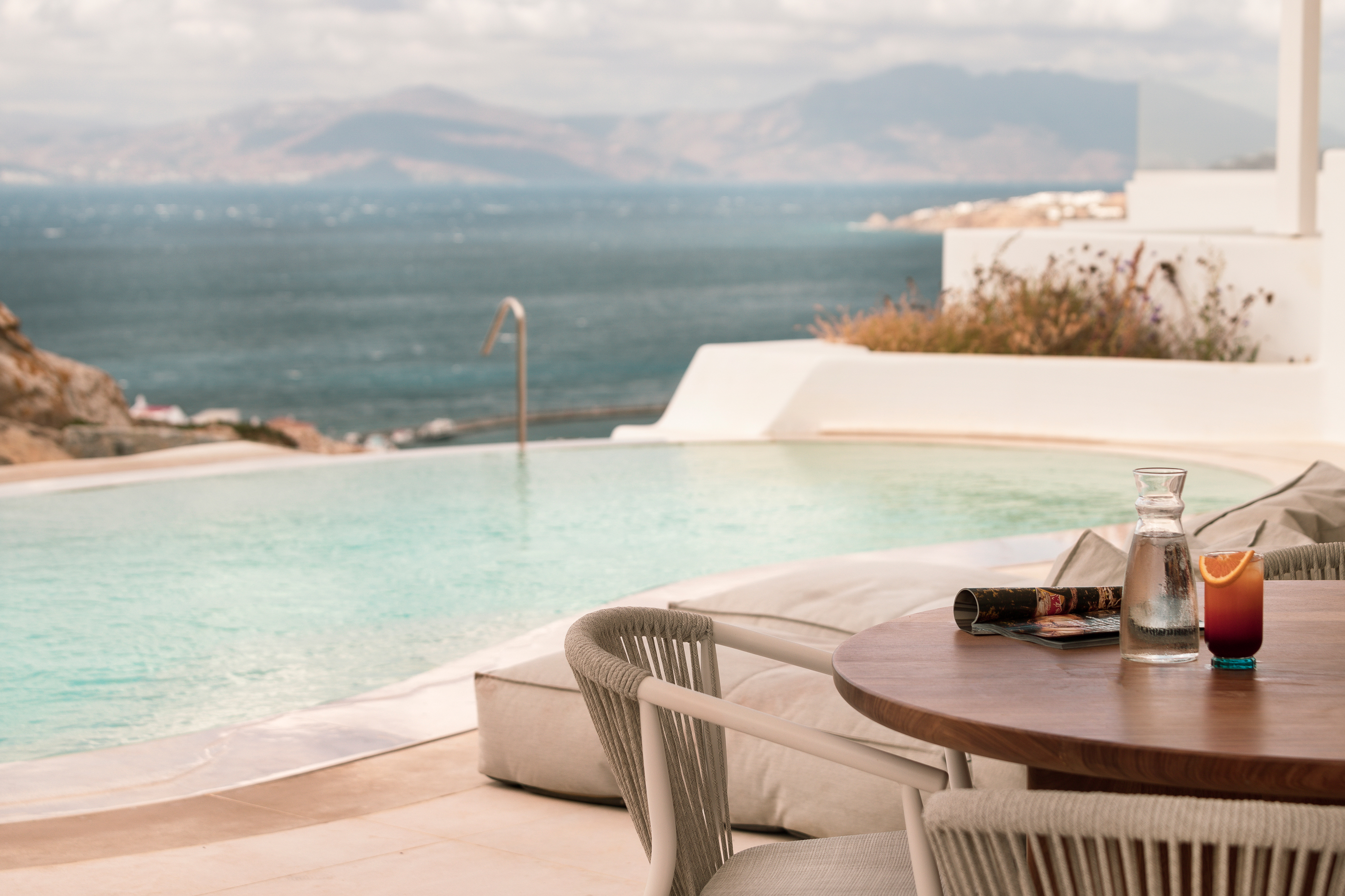 Suite Two Bedrooms with Private Pool