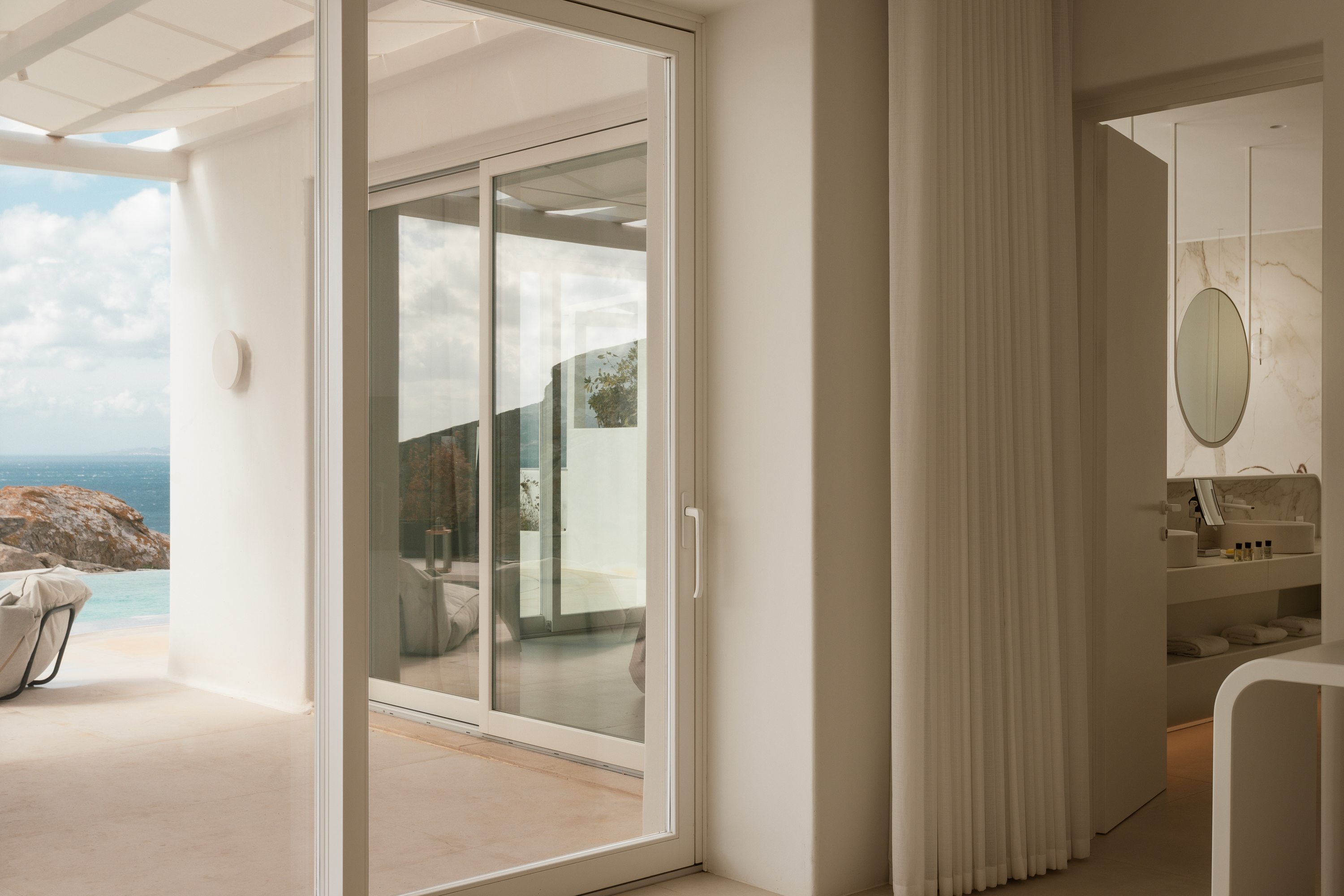 Suite Two Bedrooms with Private Pool