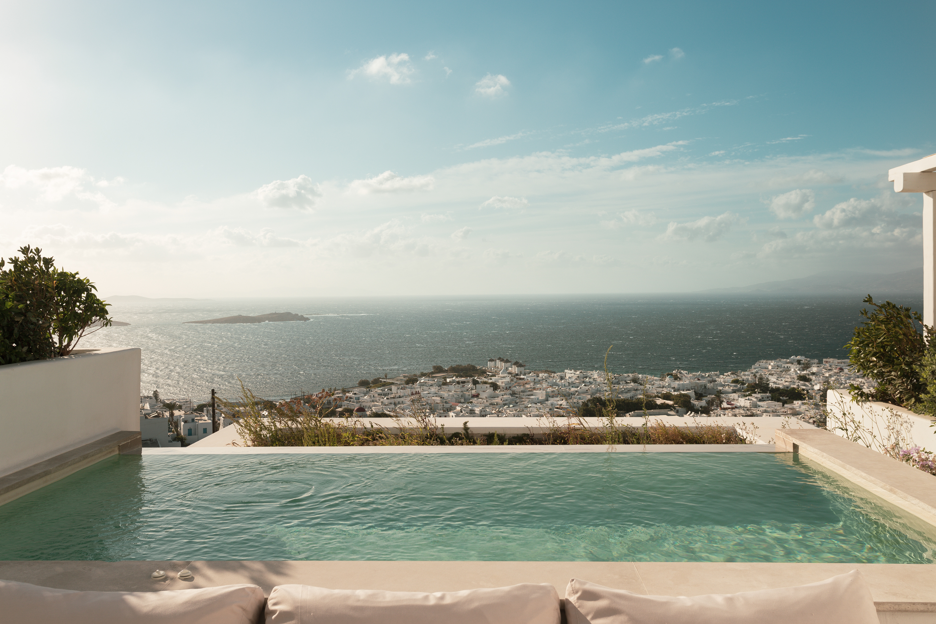 Suite Sea View with Private Pool