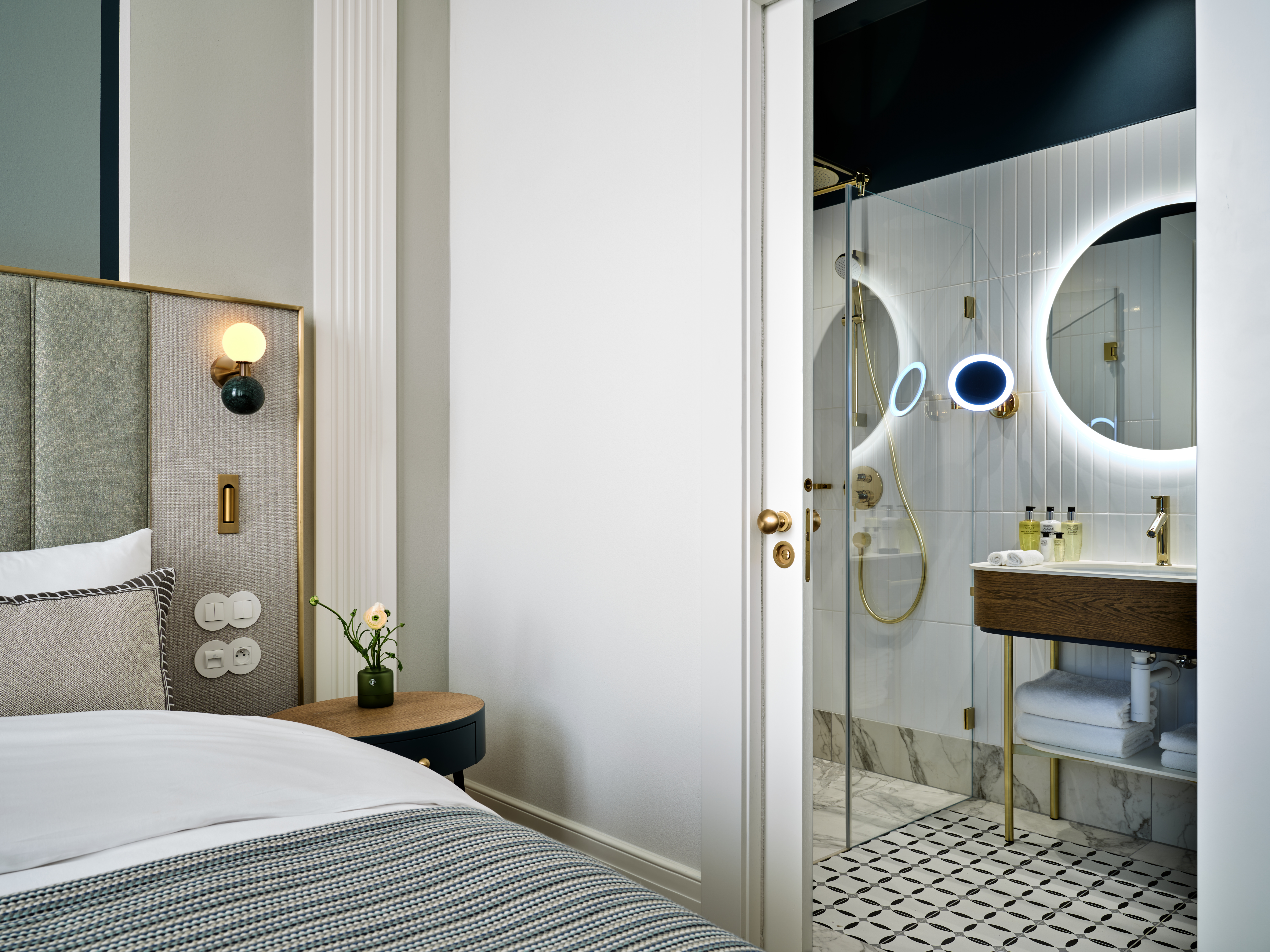 Junior Suite Standard