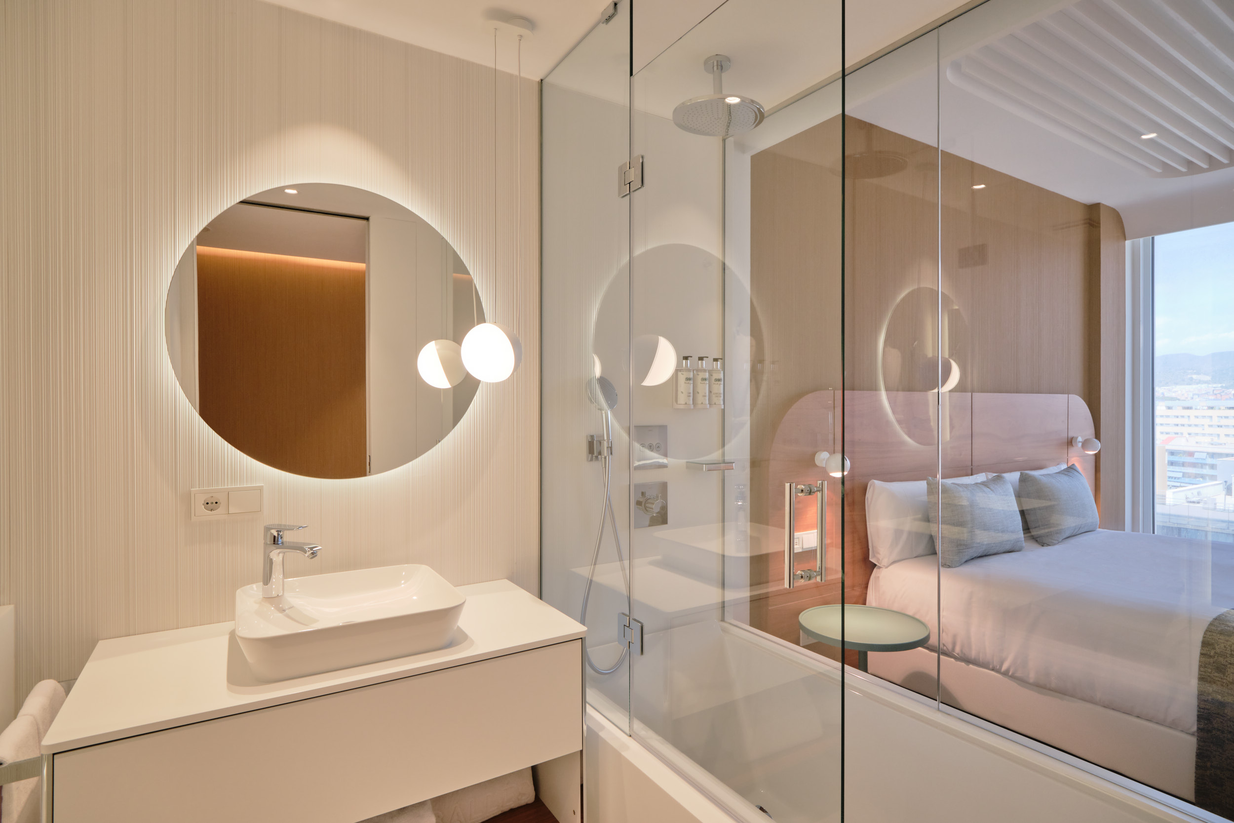 Double or Twin Standard