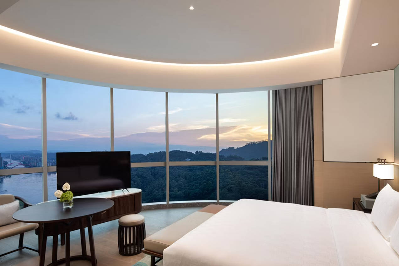 Double Premium with Views