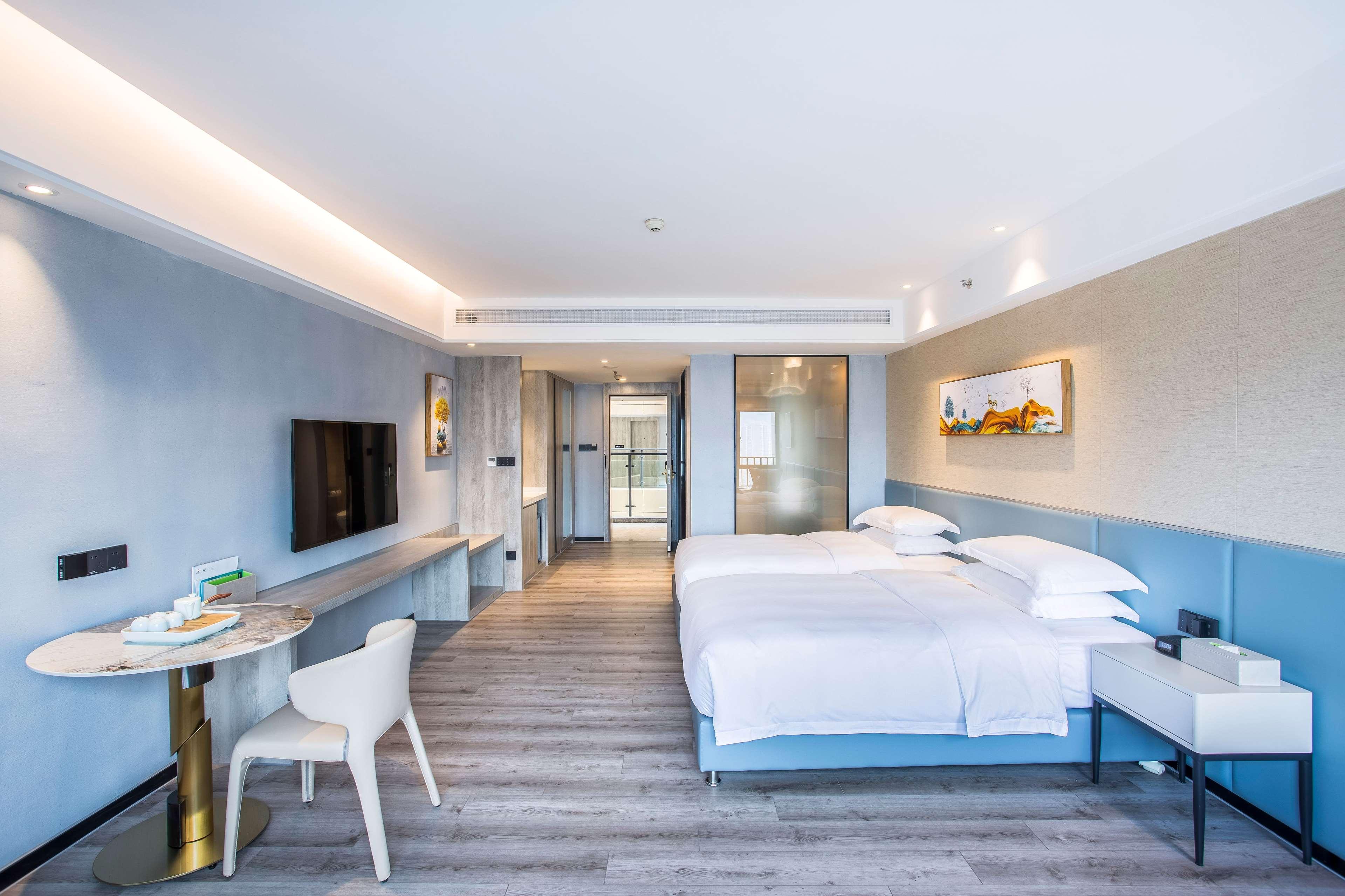 Twin Superior Garden View