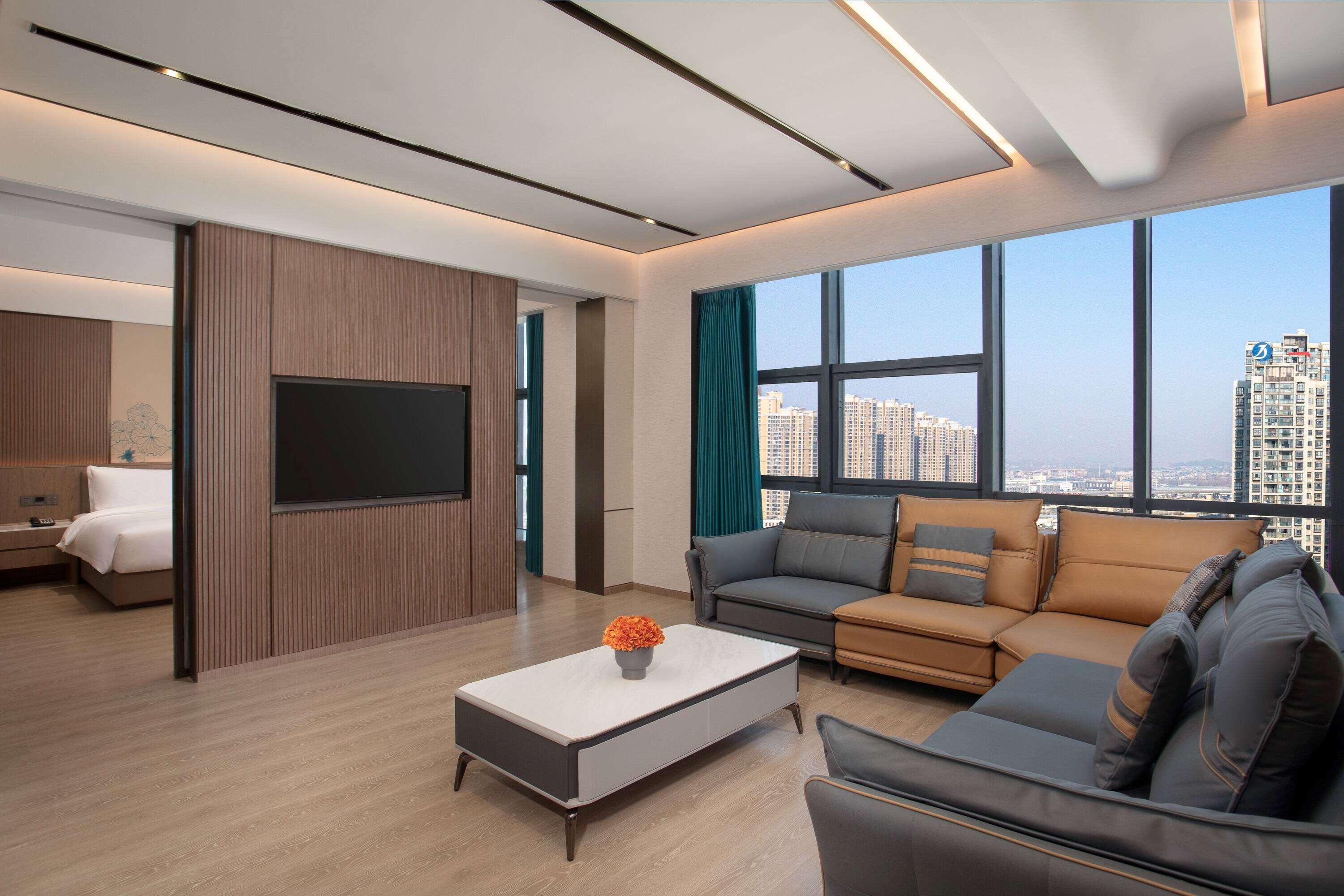 Suite King Bed Non Smoking