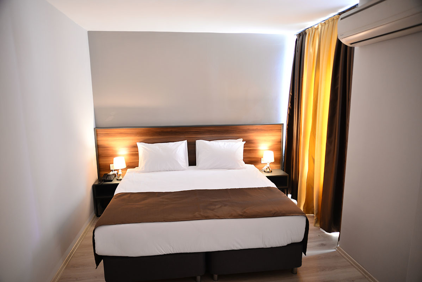 Family Room Capacity 1