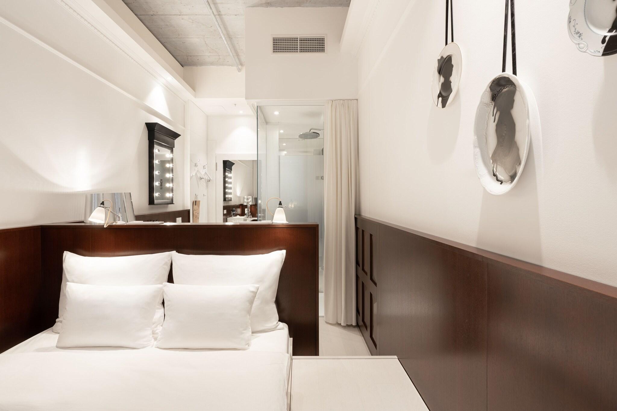 Double Single Queen Size Bed