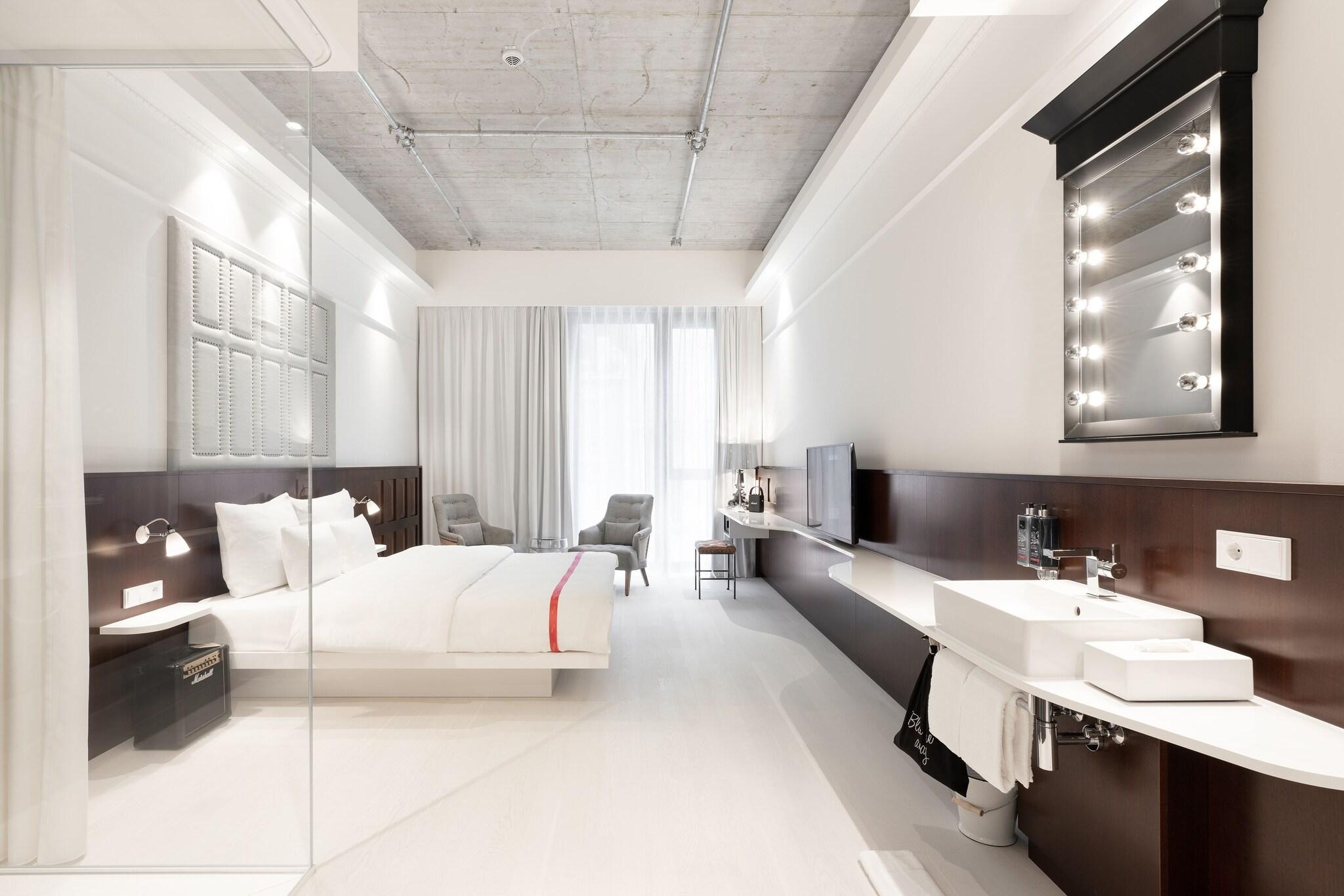 Double Single Deluxe