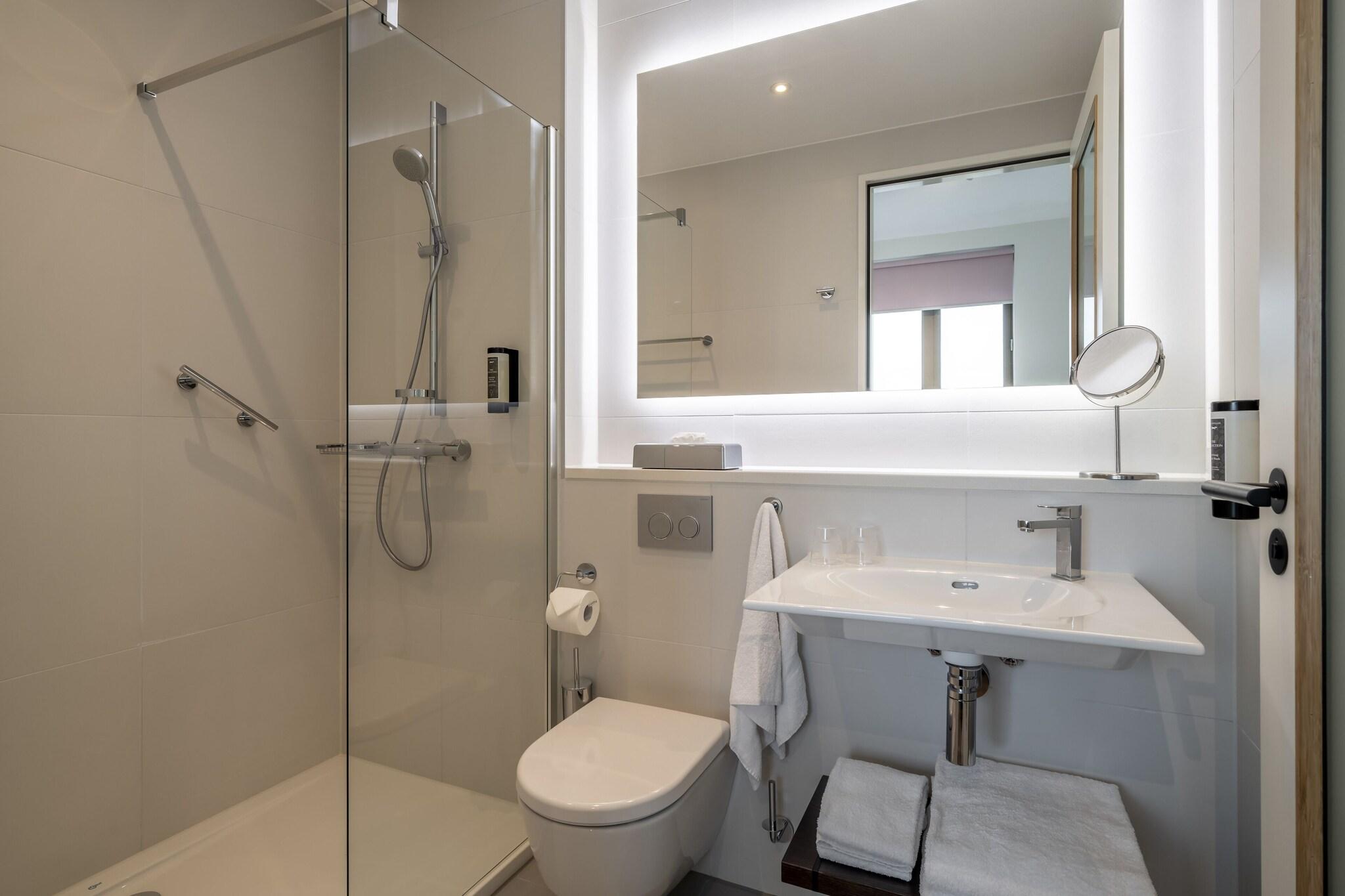 Apartment King Bed One Bedroom 