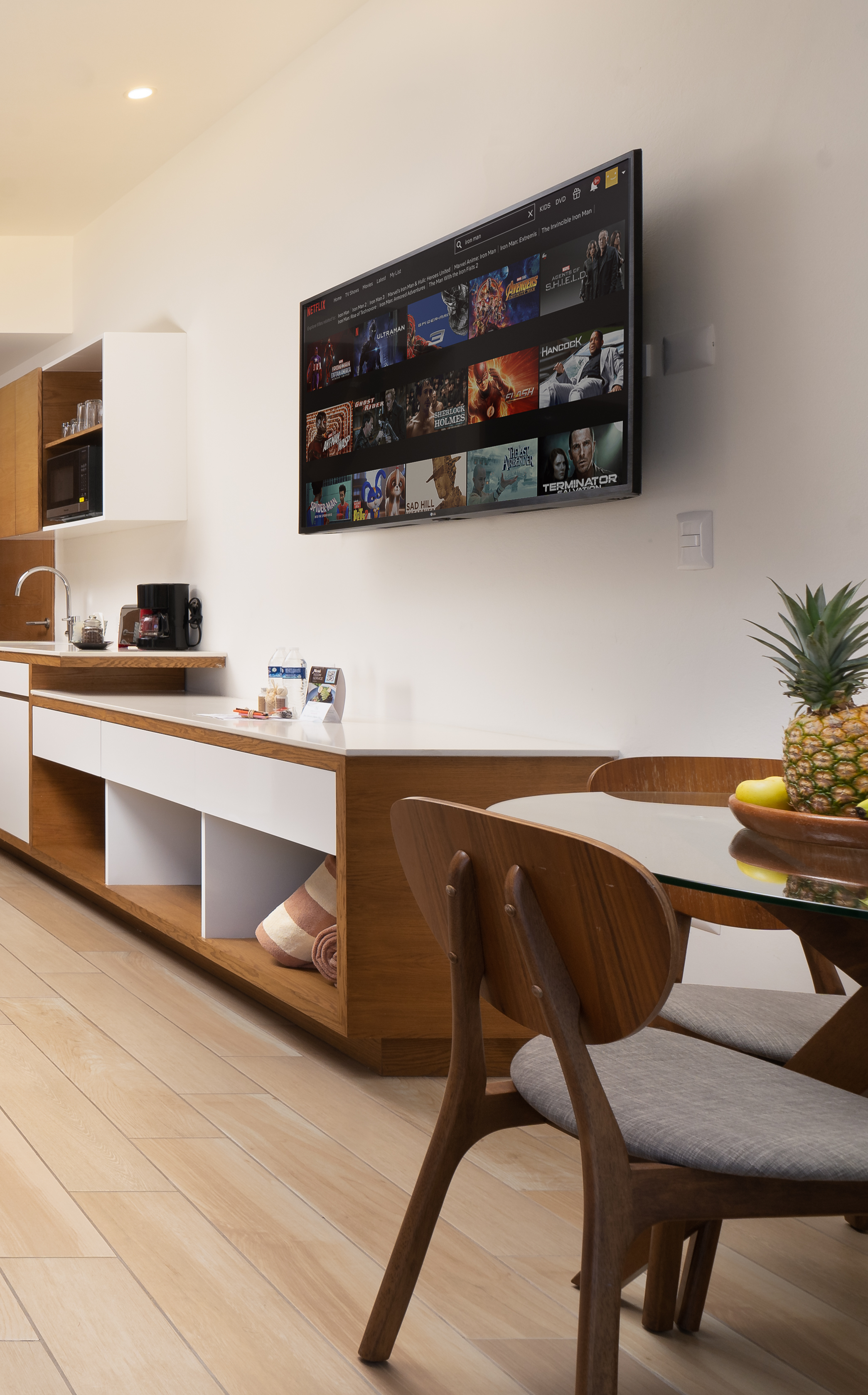 Studio King Size Bed