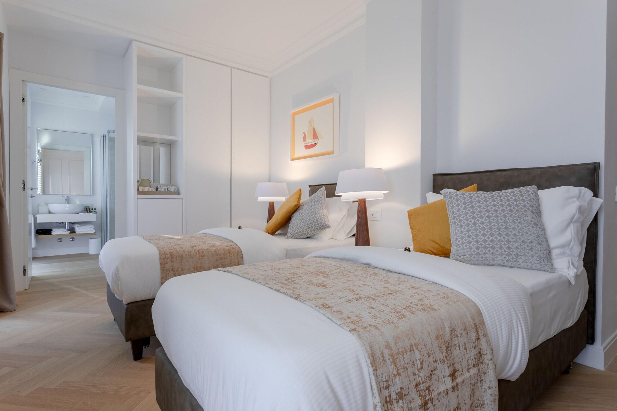 Double or Twin Standard