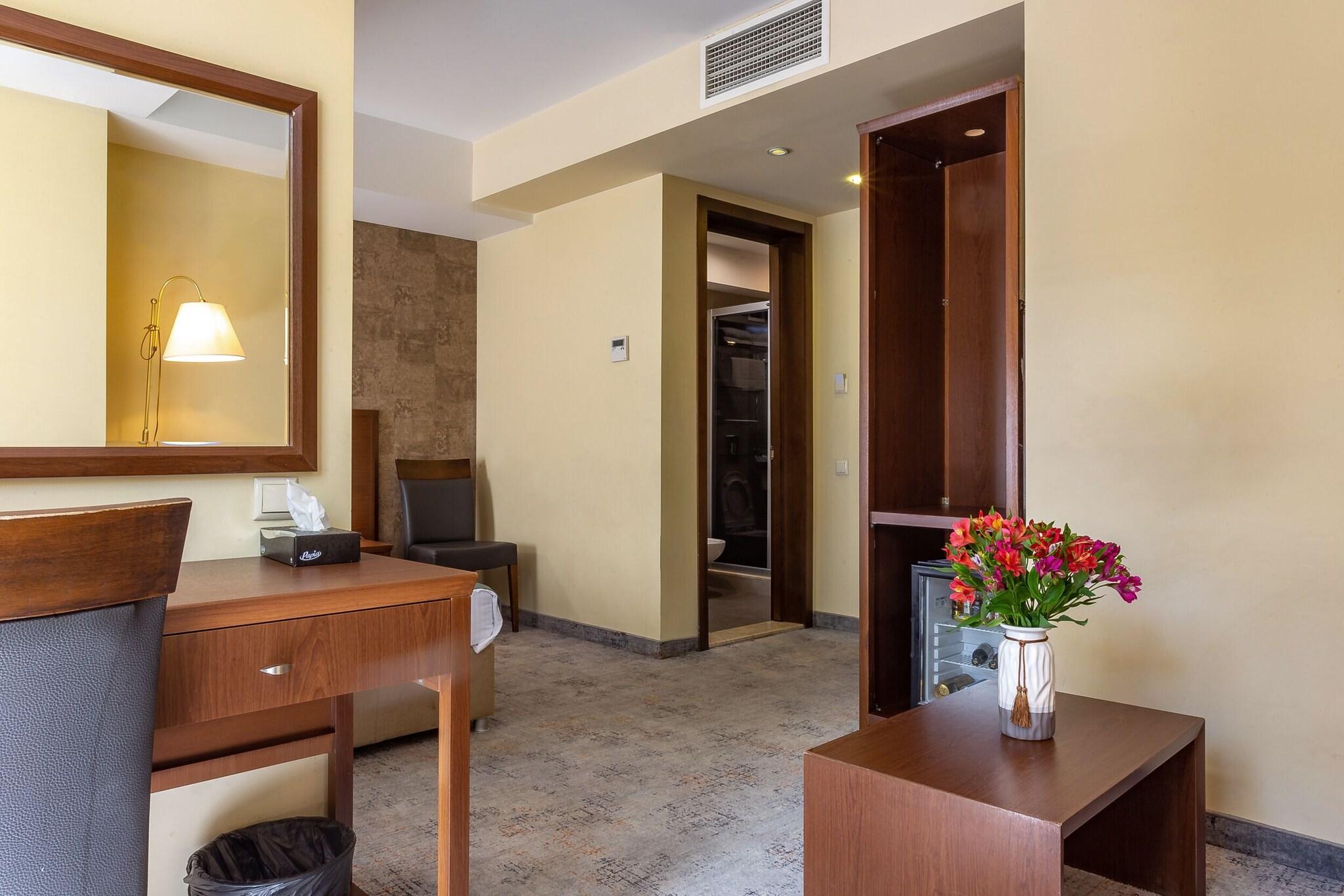 Double or Twin Superior