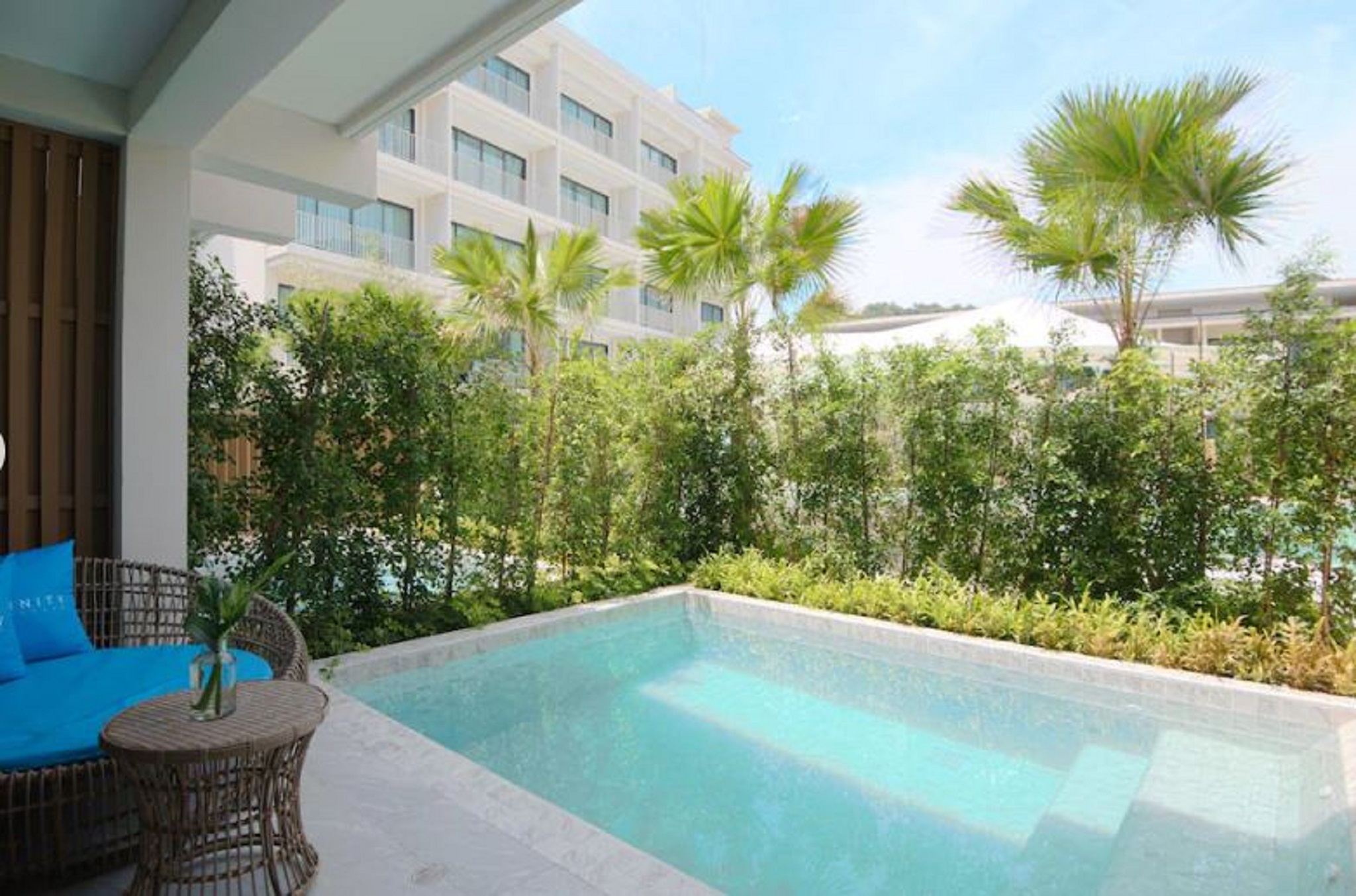 Studio with Private Pool