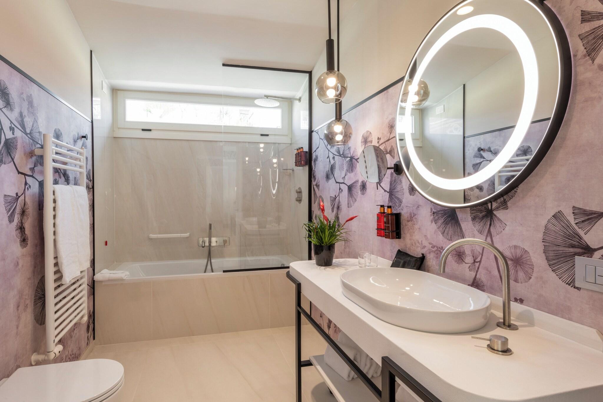 Suite Queen Size Bed