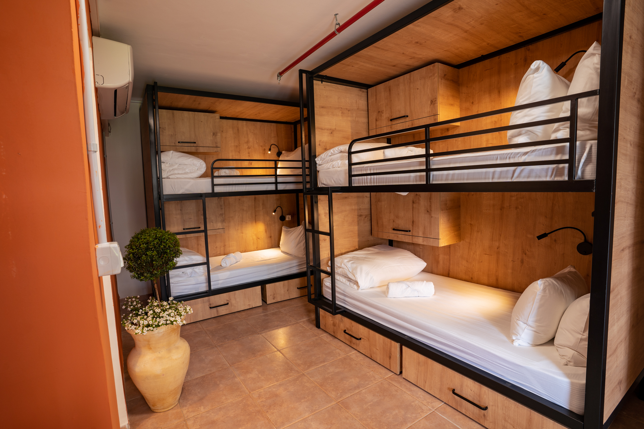 Bed in Dormitory with Shared Bathroom
