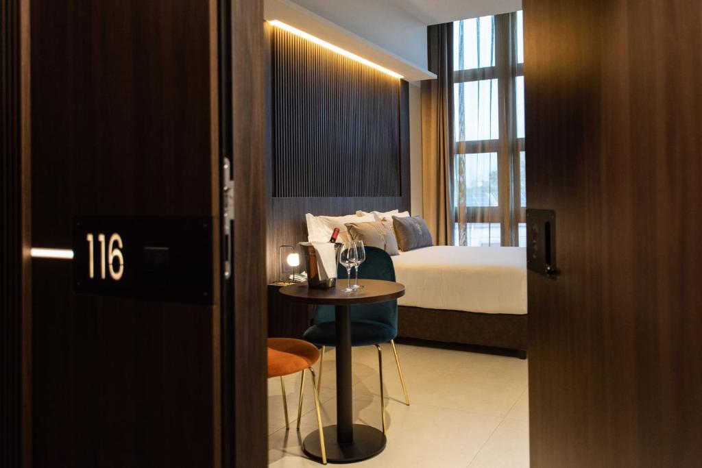 Double or Twin Superior