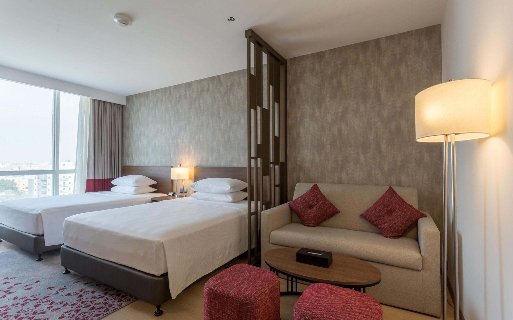 Quadruple Deluxe Queen Bed