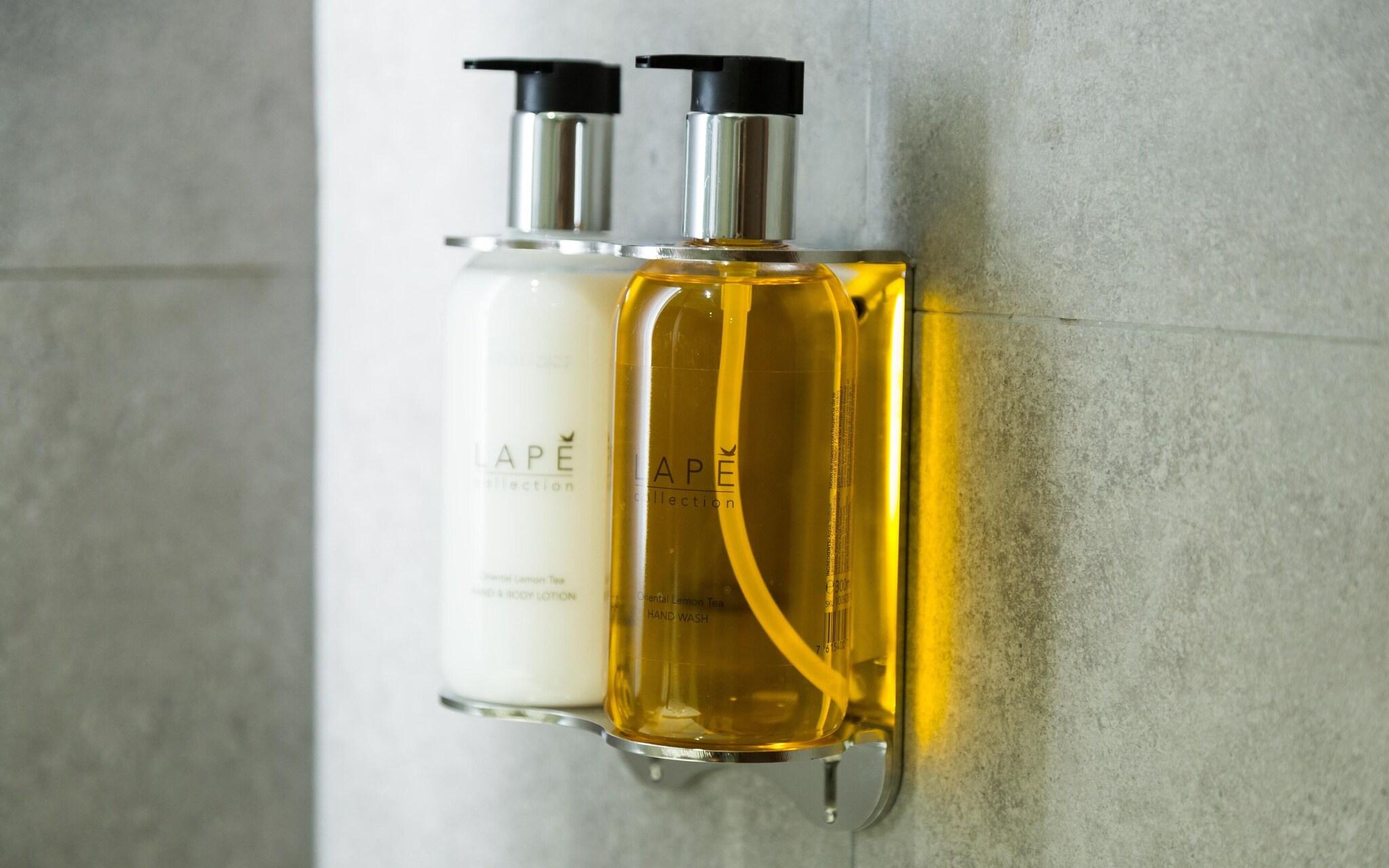 Quadruple Deluxe Queen Bed