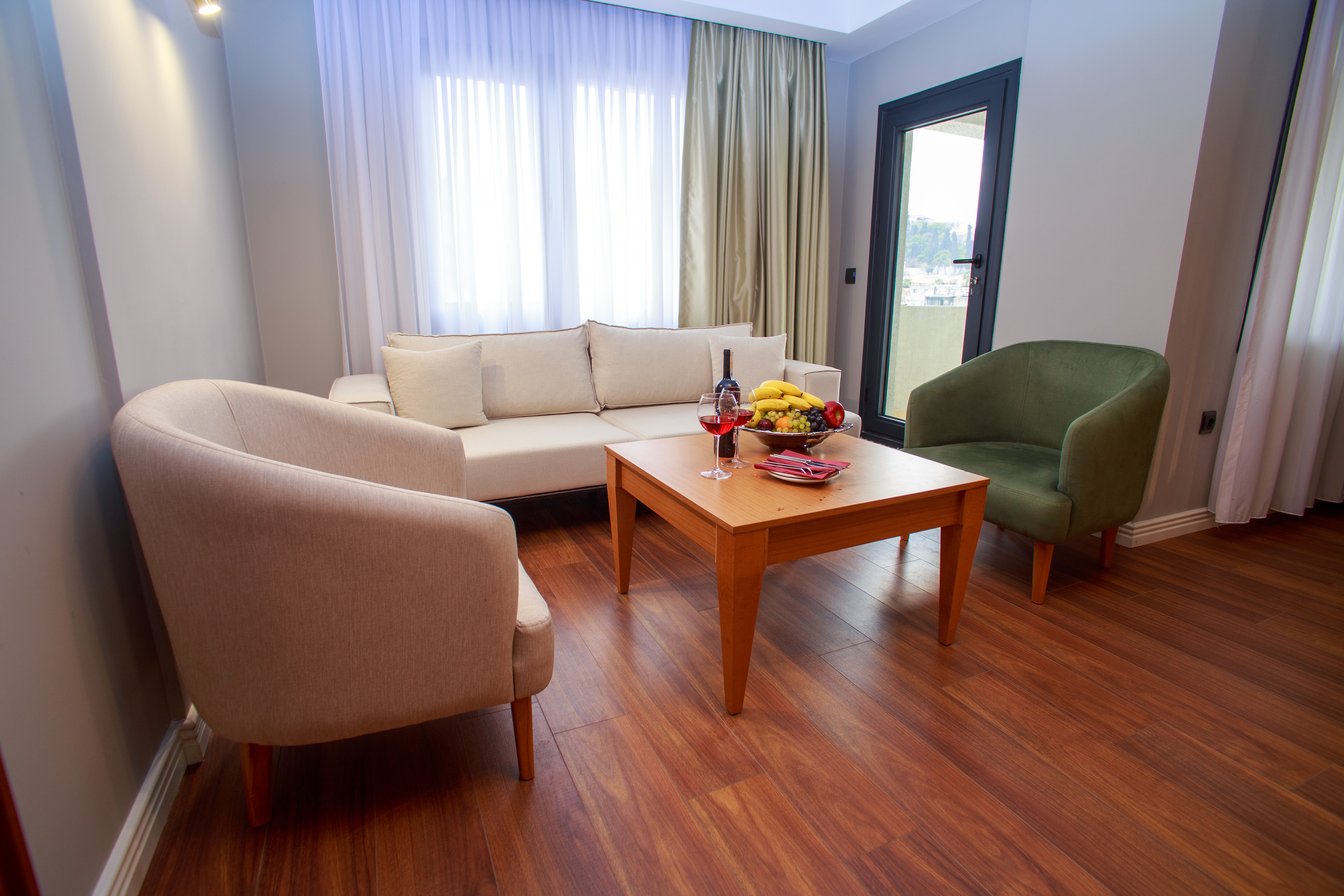 Double Classic King Bed