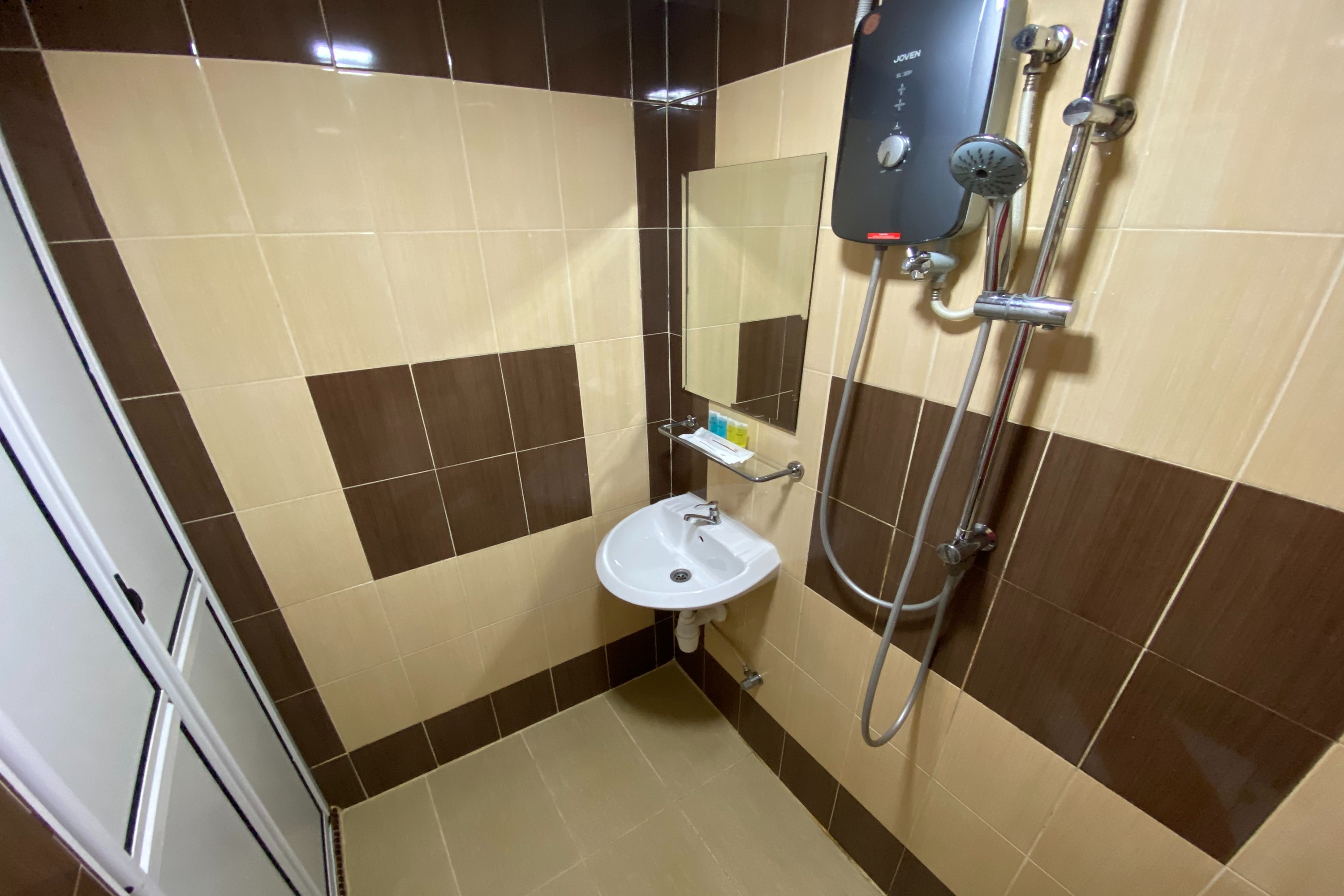 Twin Superior with Views