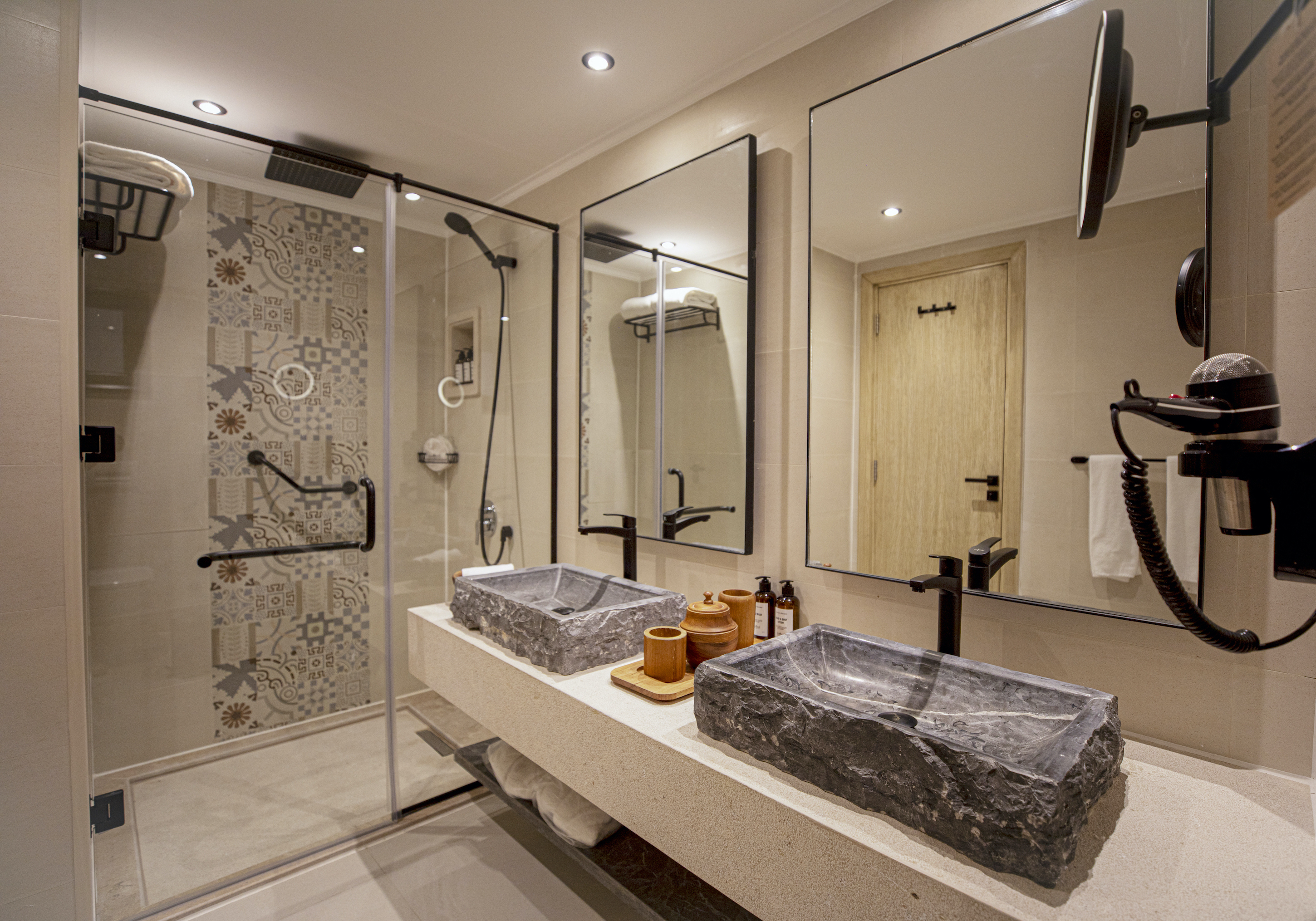 Junior Suite with Jacuzzi