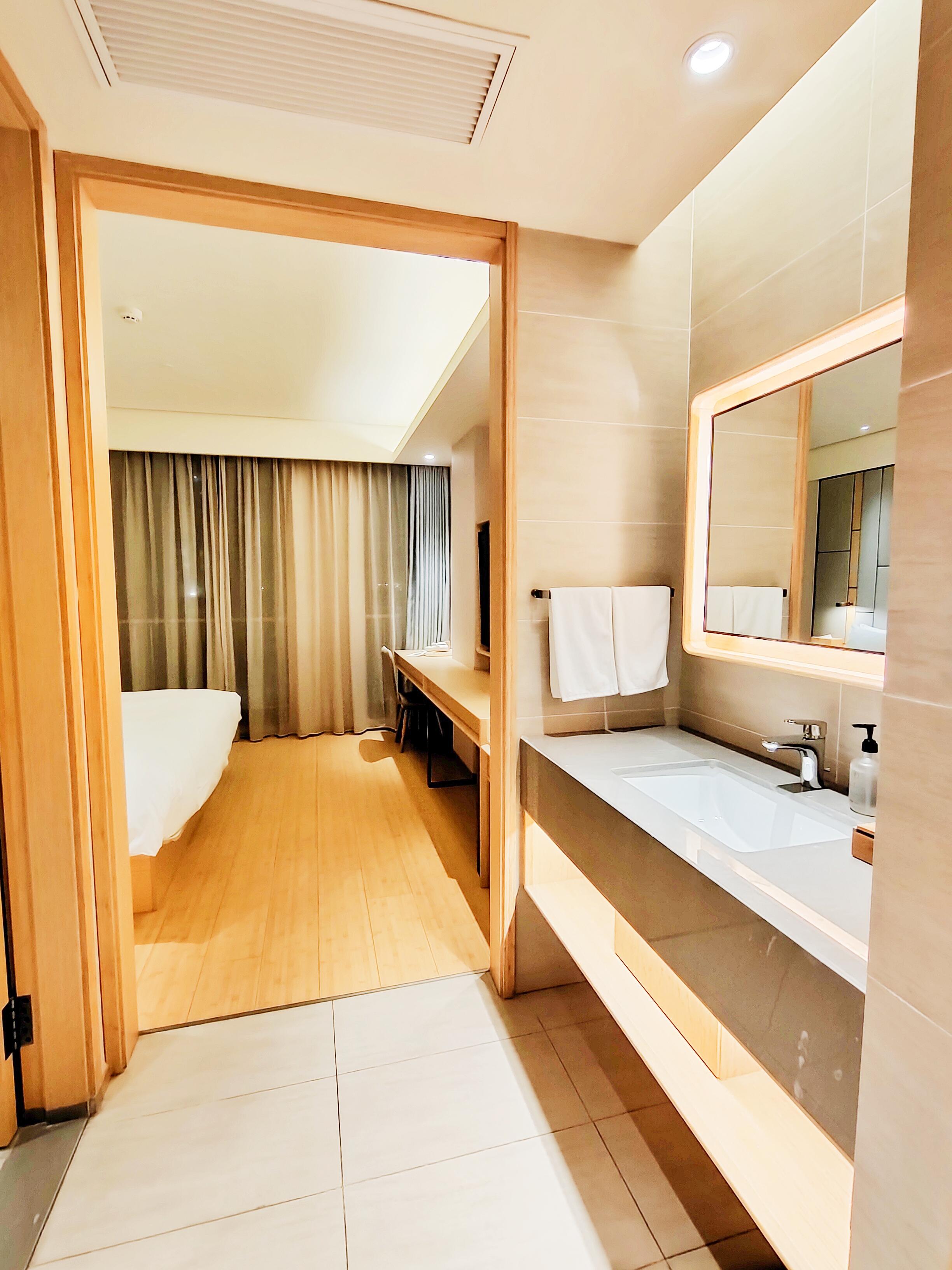 Double Inner-superior