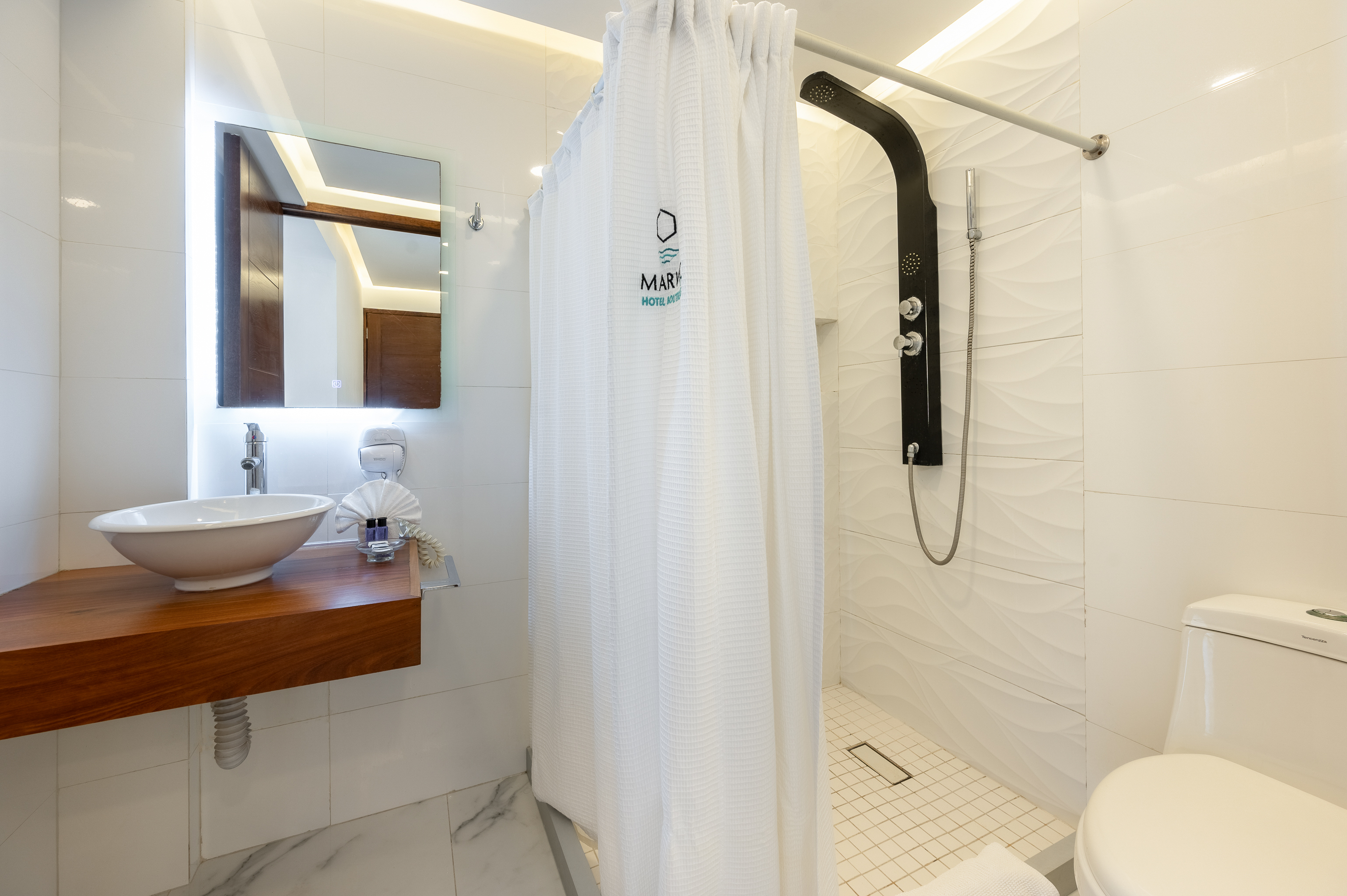 Room Superior King Bed